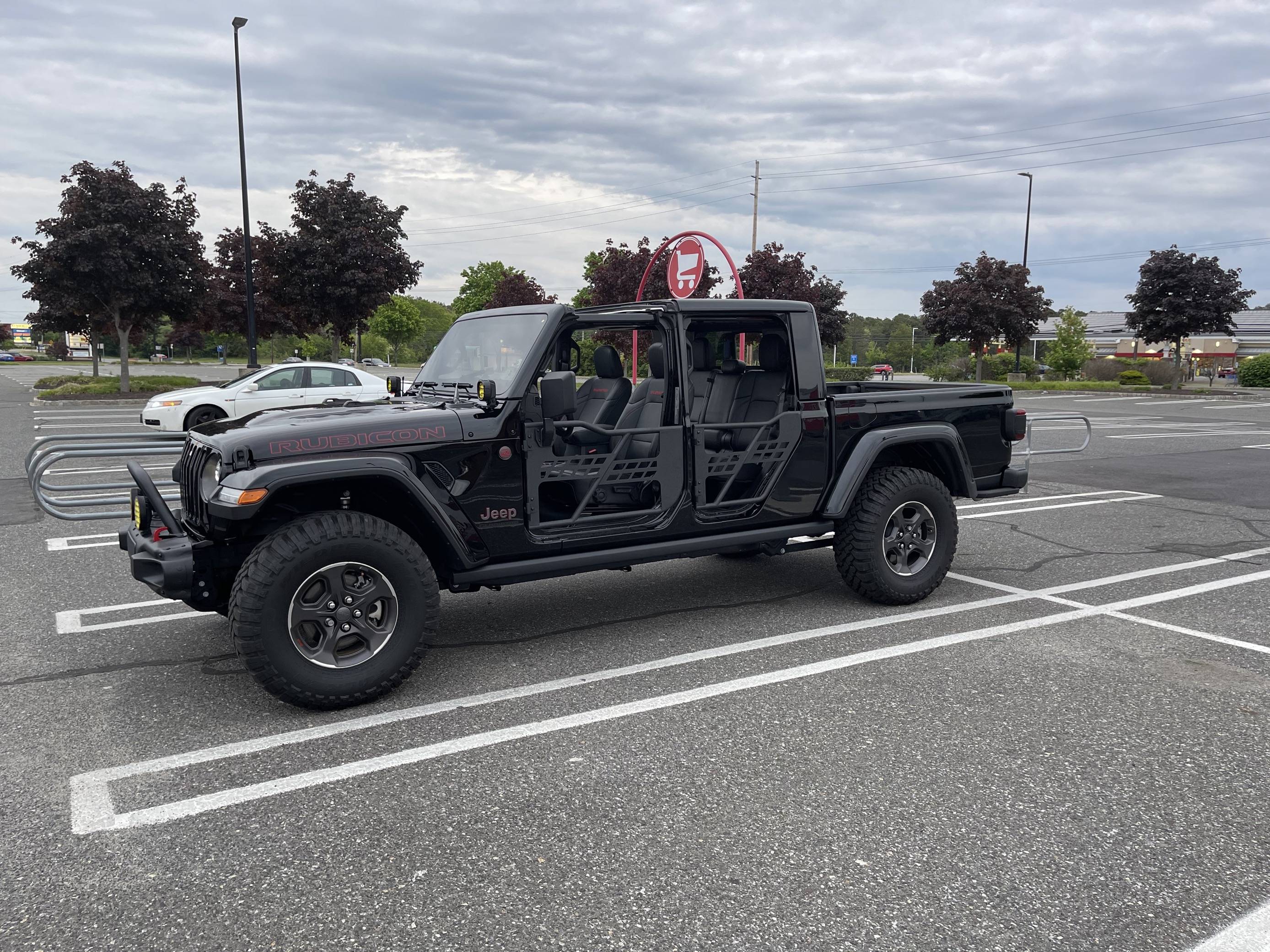 Jeep Gladiator Gladiator = Tank! MicrosoftTeams-image (4)