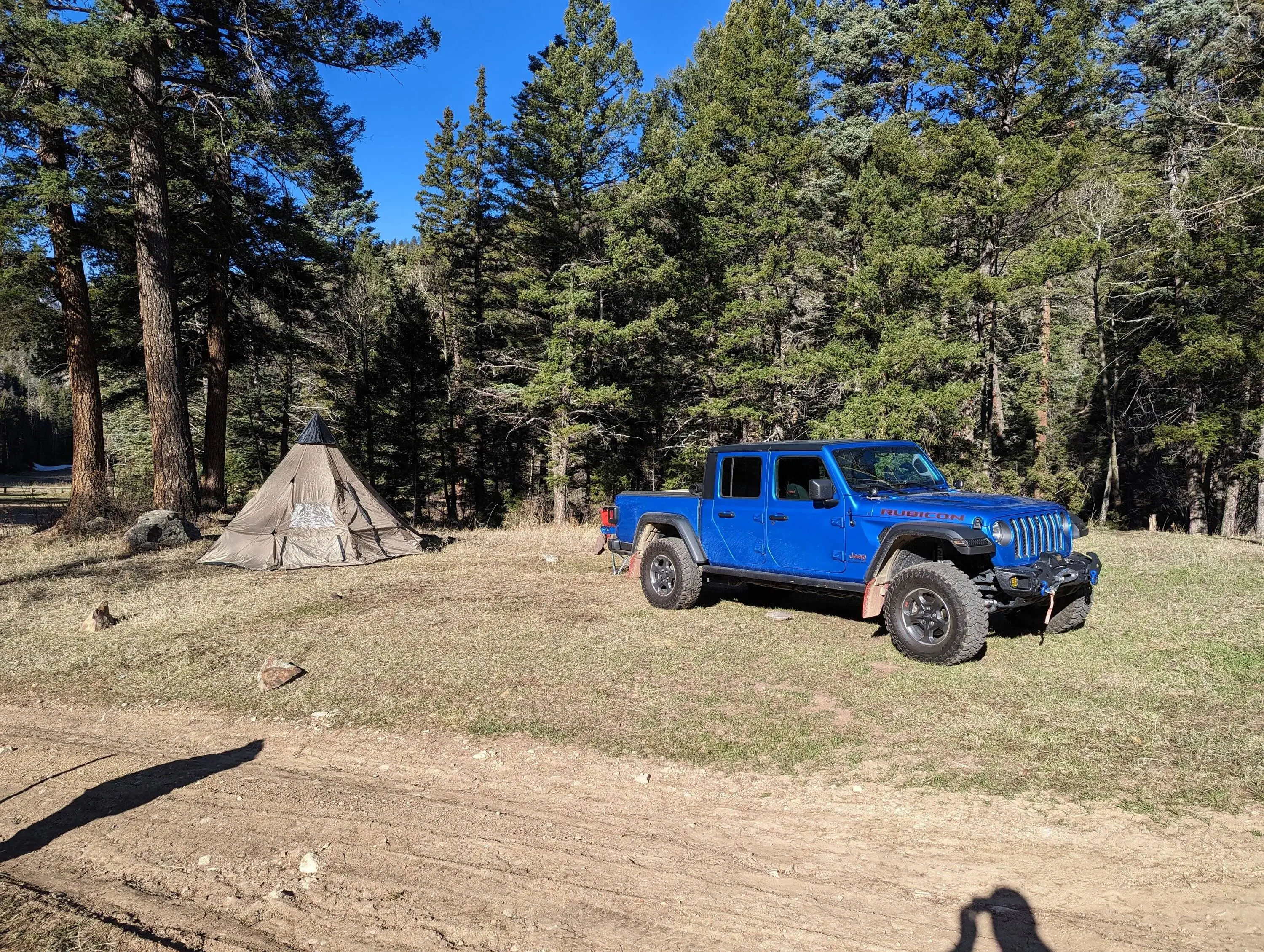 Jeep Gladiator Metalcloak Giveaway - May/June  Full set of Hinge Steps (2 pair) CAMP