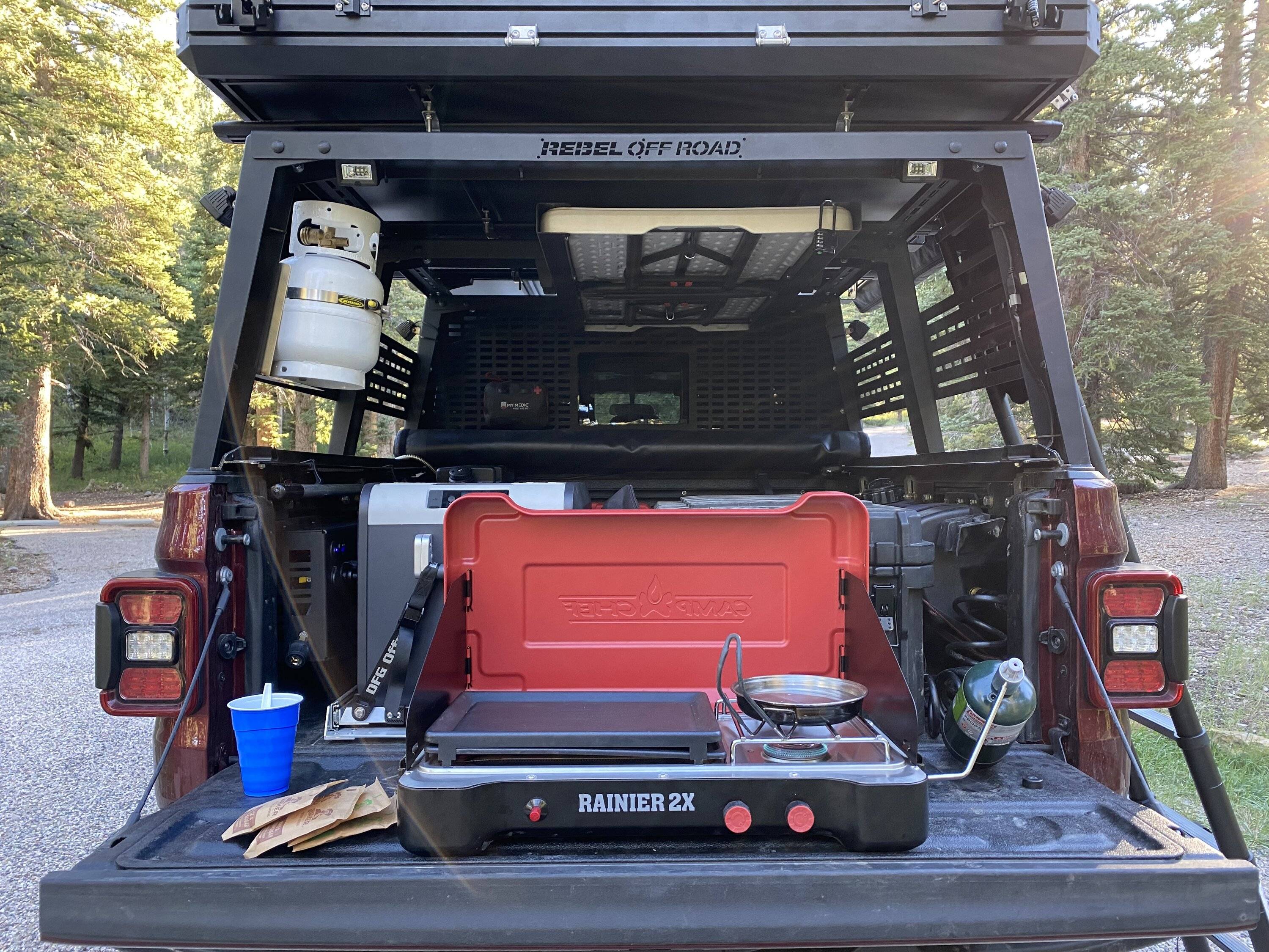Jeep Gladiator Bed Rack, Tonneau, & Lights Camper Setup IMG_4693