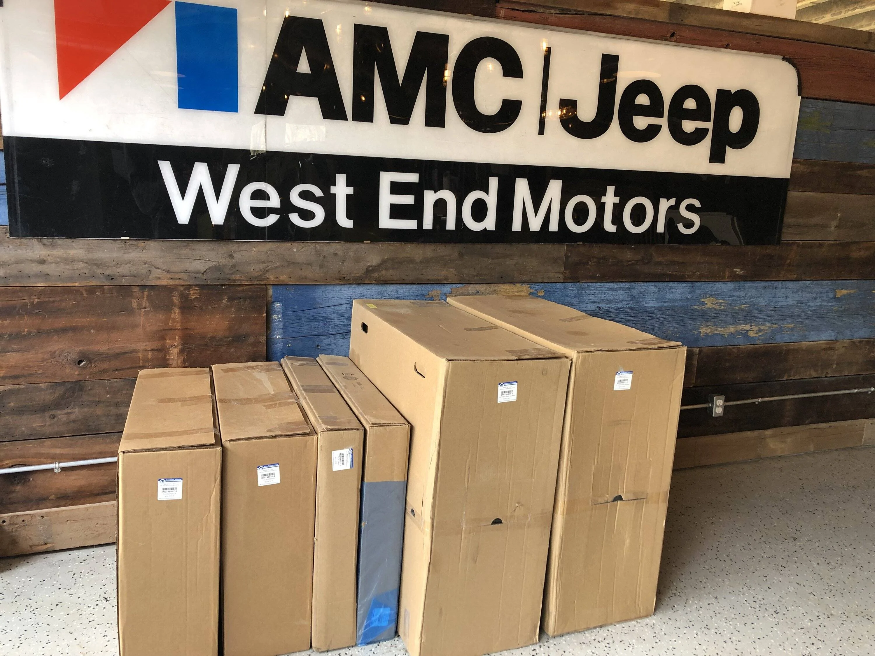 Jeep Gladiator Mopar Half Doors w Premium Uppers- Black with Passive Entry tempImage6zsmCD