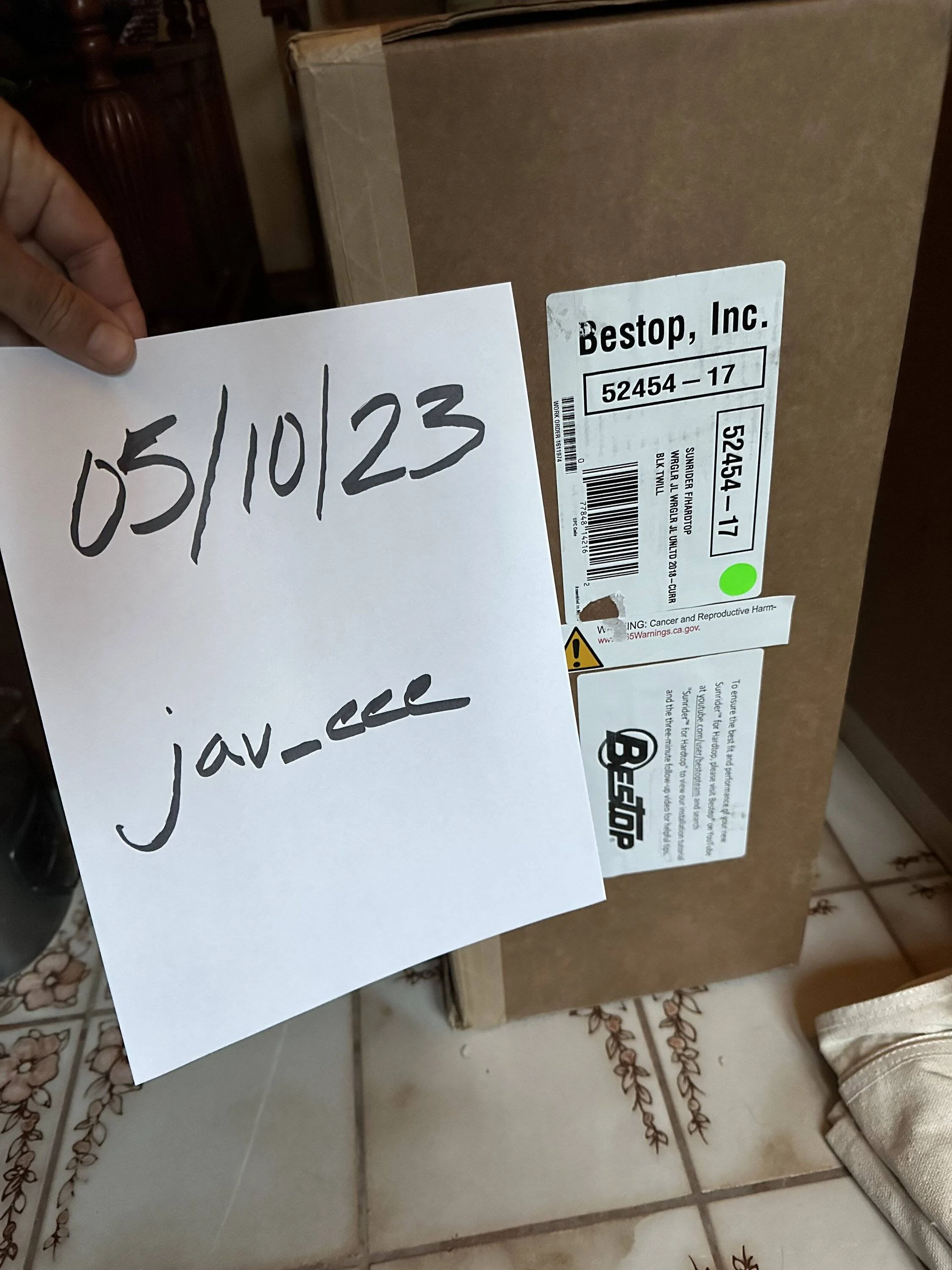 Jeep Gladiator BNIB Bestop Sunrider for Hardtop Twill version, $750 IMG_3541