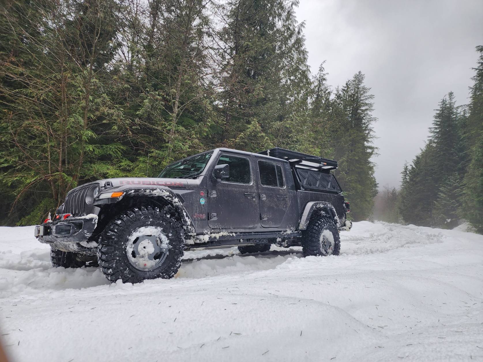 Jeep Gladiator TJ owner thinking about moving on to a JT - input wanted. 20221226_134344