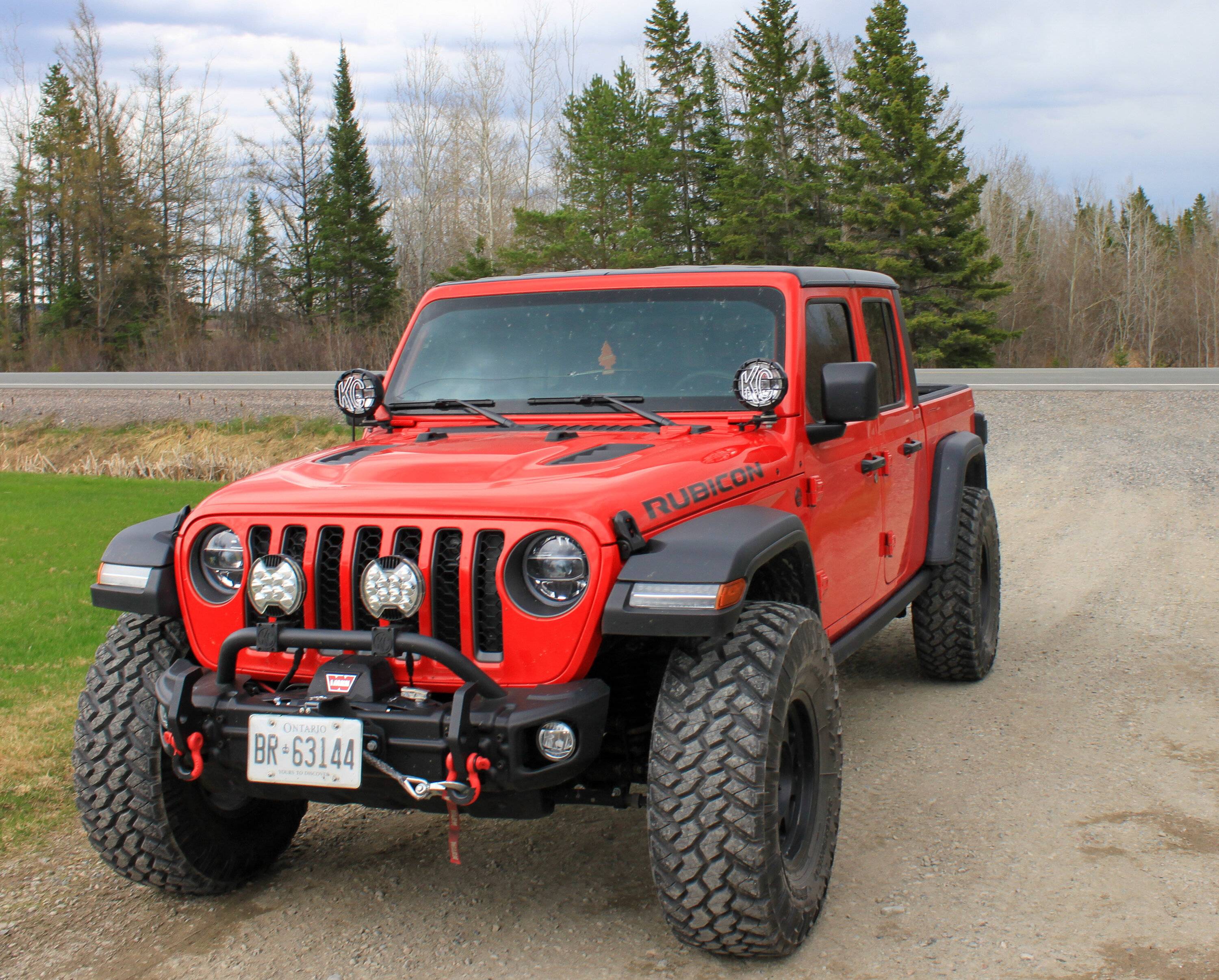 Jeep Gladiator FIRECRACKER RED Gladiator JT Club 73E9D84E-79E9-4049-ADAA-0115C3D51312