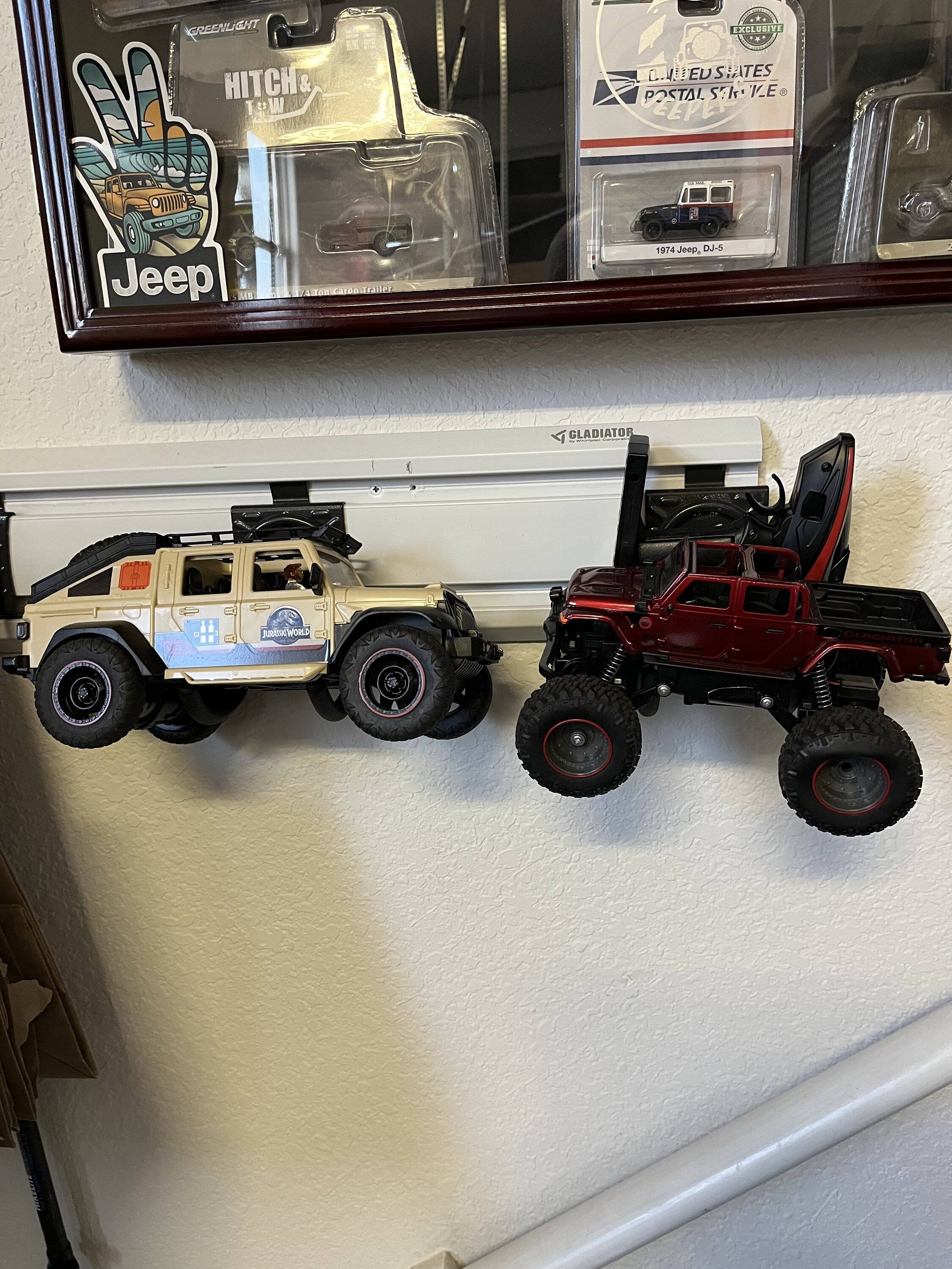 Jeep Gladiator Toys? IMG_0209
