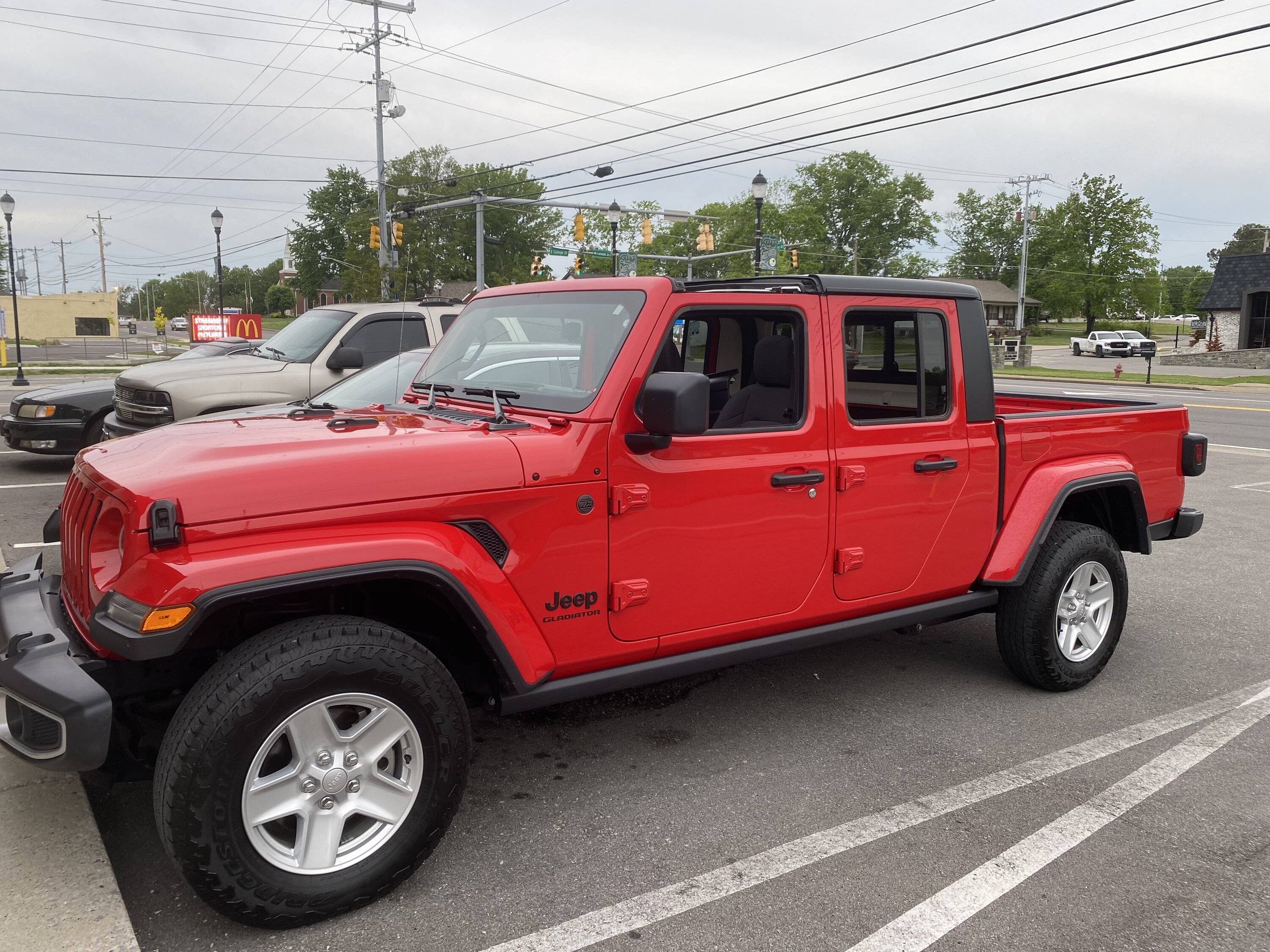 Jeep Gladiator Another new guy checking in. 0B0F3D32-6182-4C09-B5EA-1241B1583229