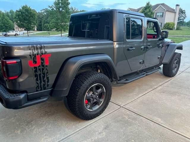 Jeep Gladiator Stickers and decal pics! IMG_5438