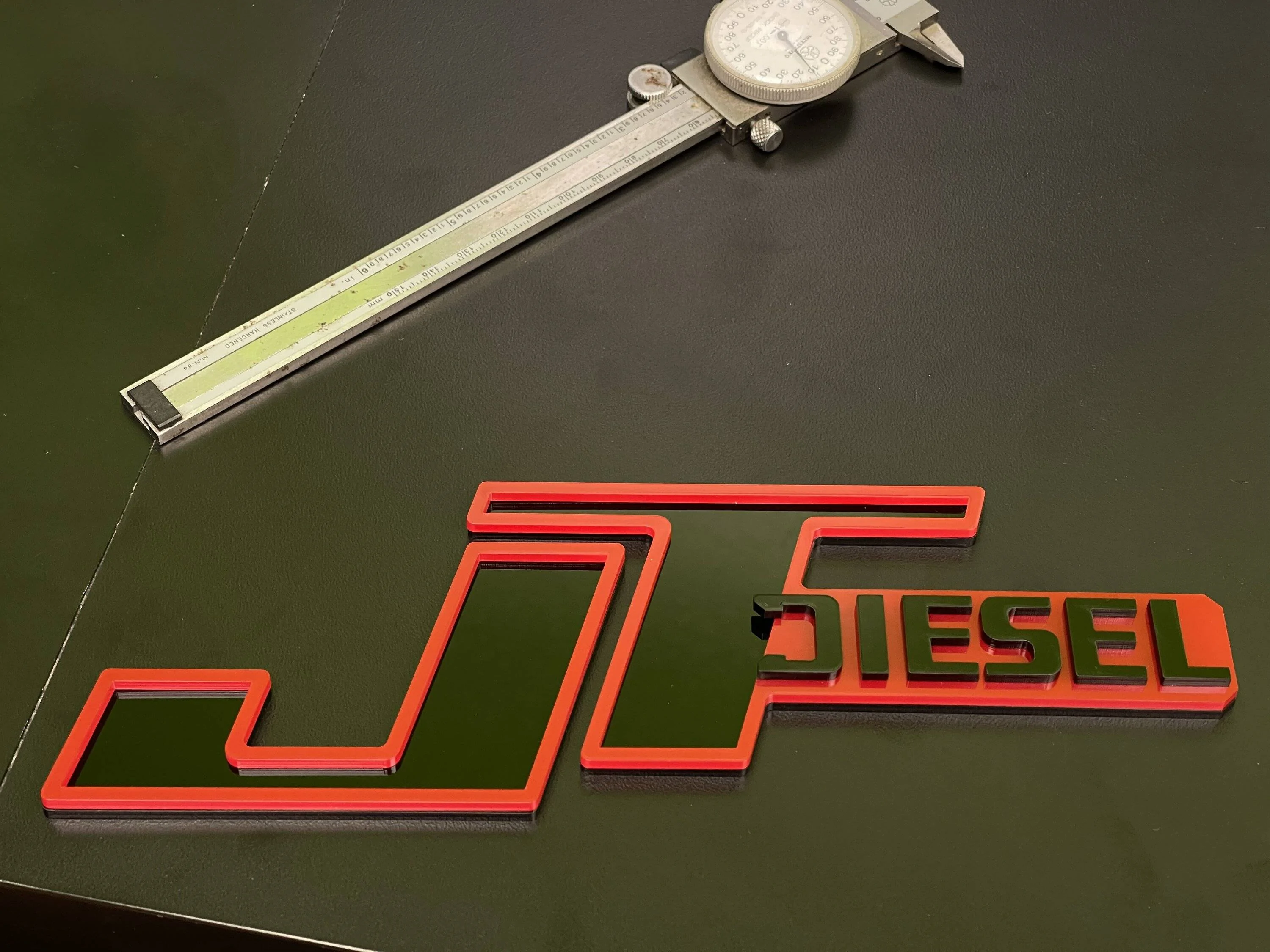 Jeep Gladiator EcoDiesel badge IMG_4896
