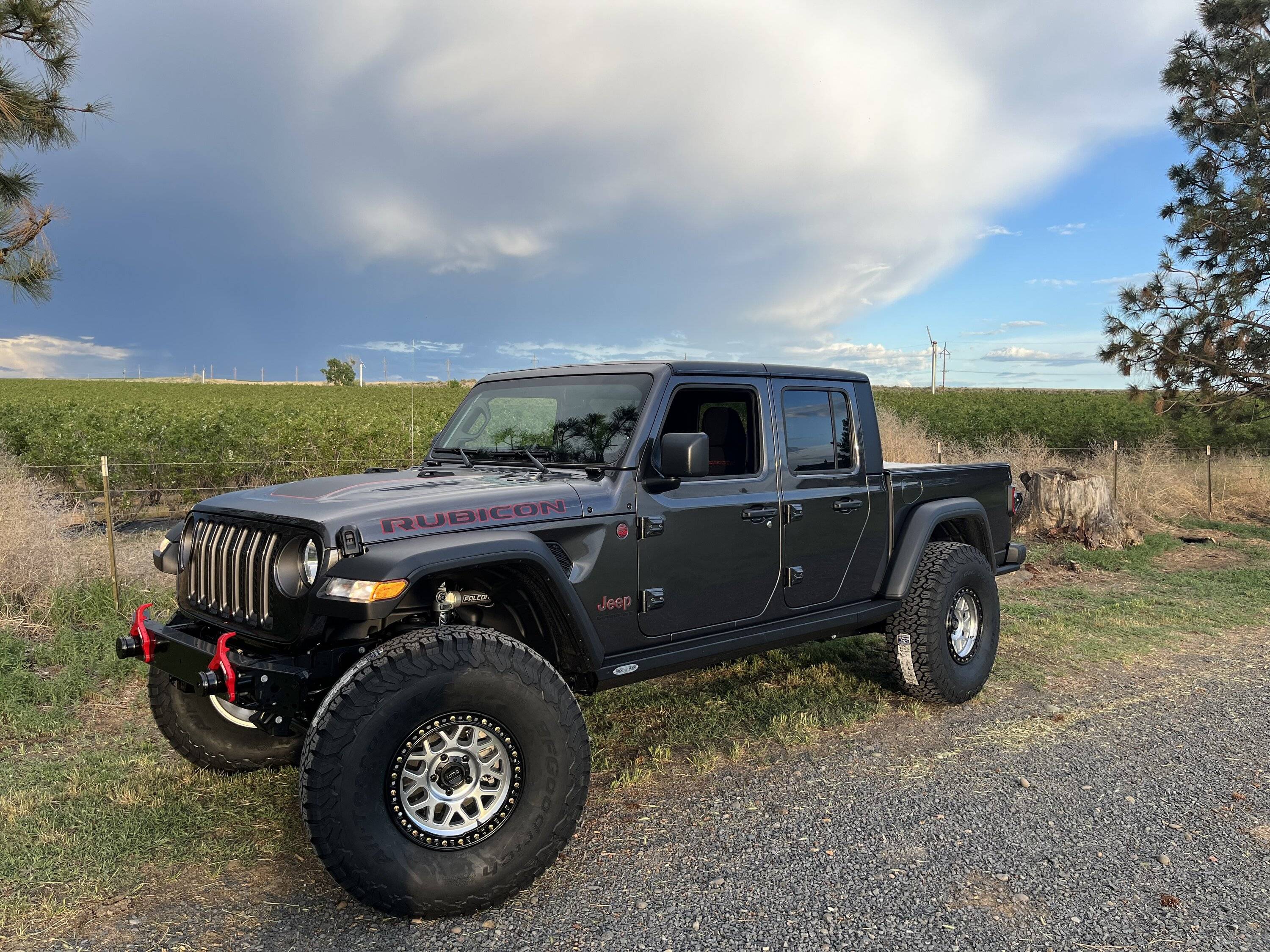 Jeep Gladiator Anyone with the BFG KO2 39x13.5r17? IMG_2622.JPG