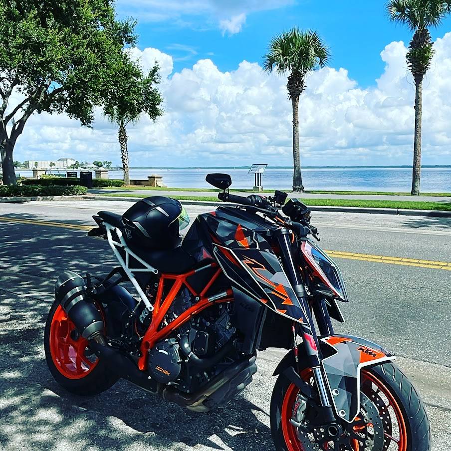 Jeep Gladiator Motorcycle riders? What do you ride? Pic/Info Thread! superduke2