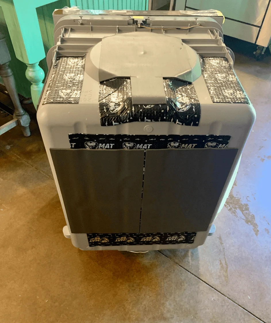 Jeep Gladiator Coverking Topliner - Review & Install dishwasher