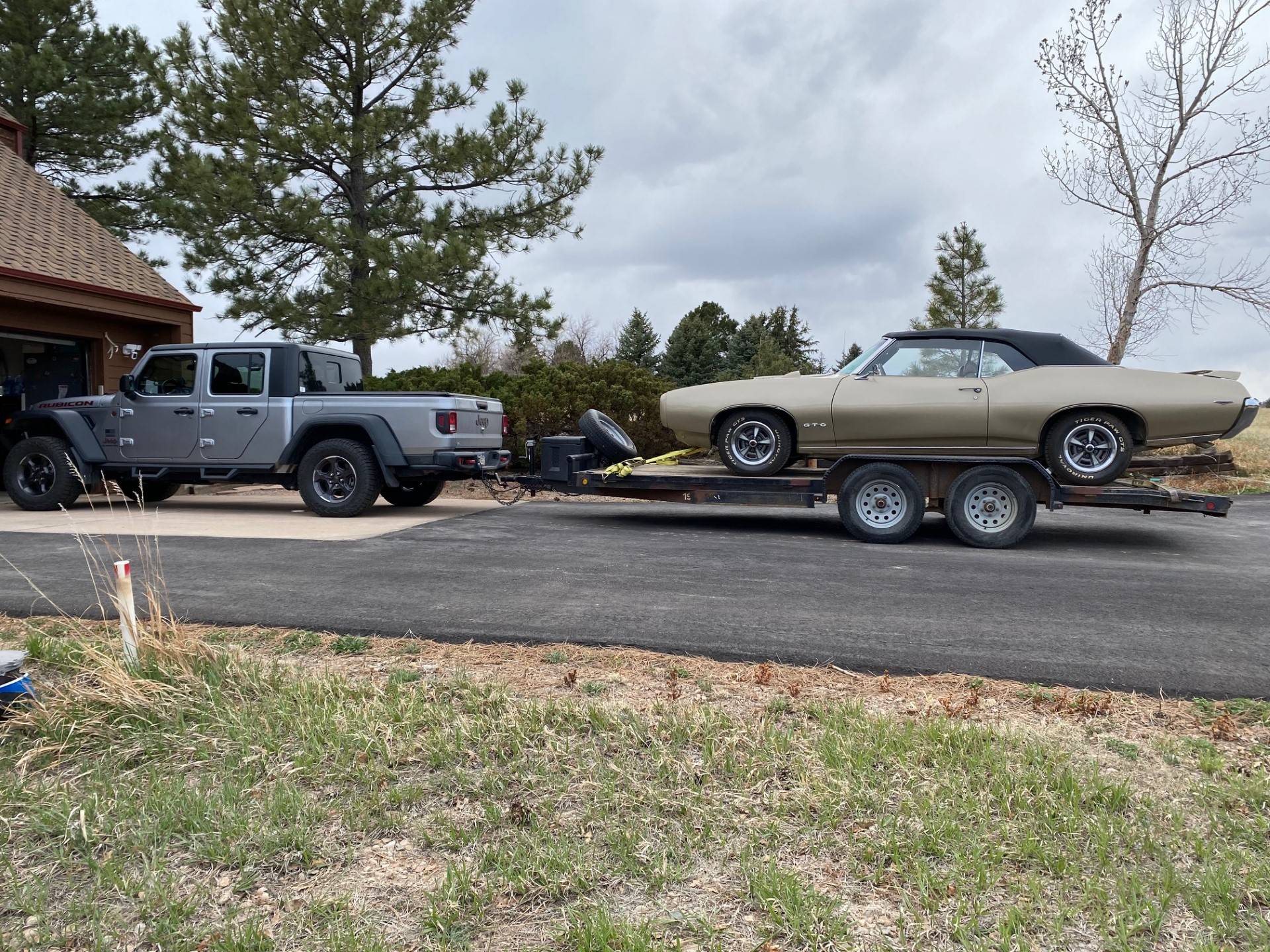 Jeep Gladiator Anyone tow another 2 Door Jeep with Gladiator? thumbnail_IMG_2254