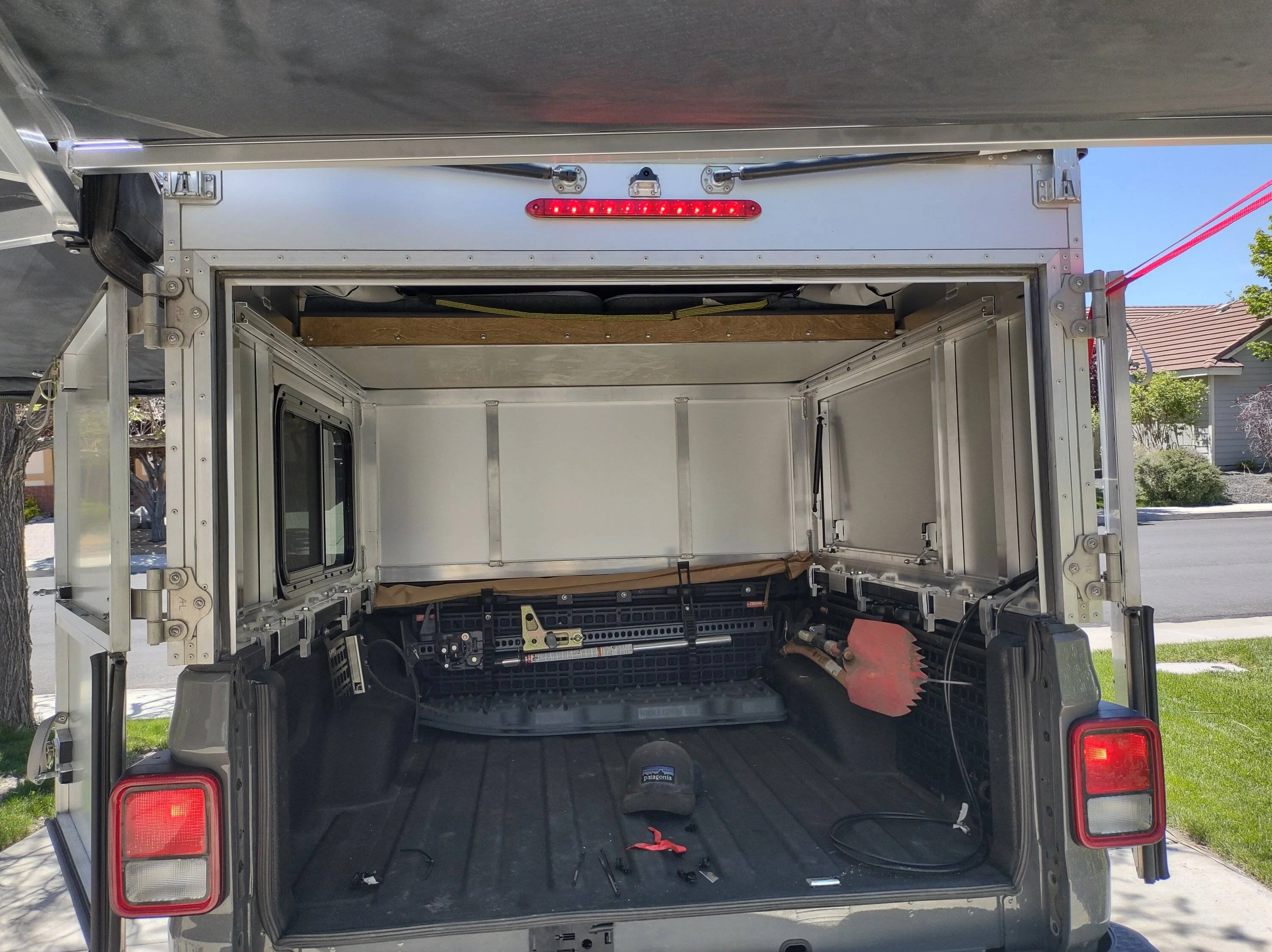 Jeep Gladiator OVRLND Camper roll call IMG_20230518_122626198_HDR