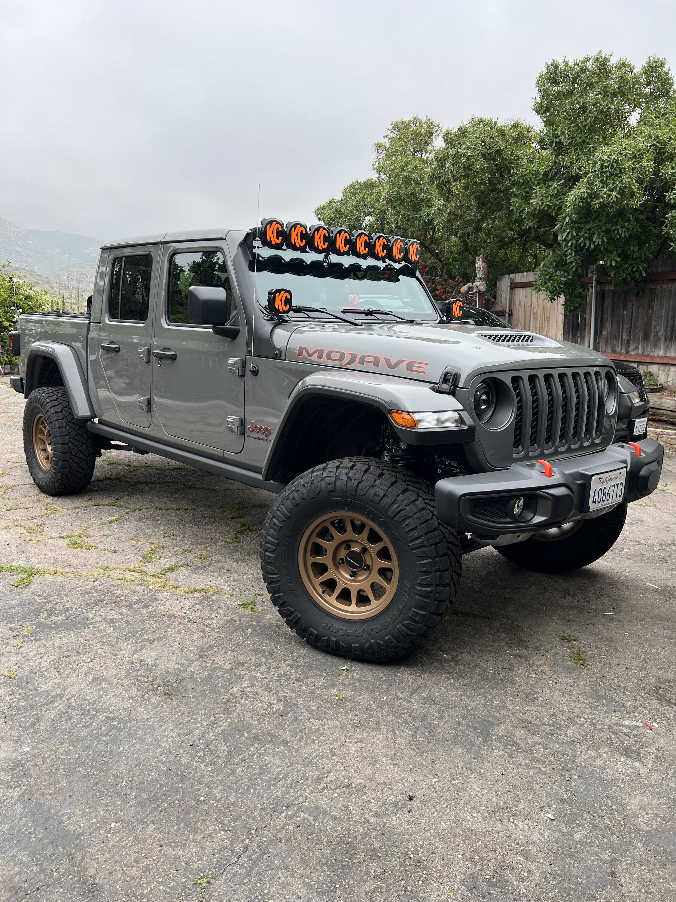Jeep Gladiator Mojave orange mods IMG_7549
