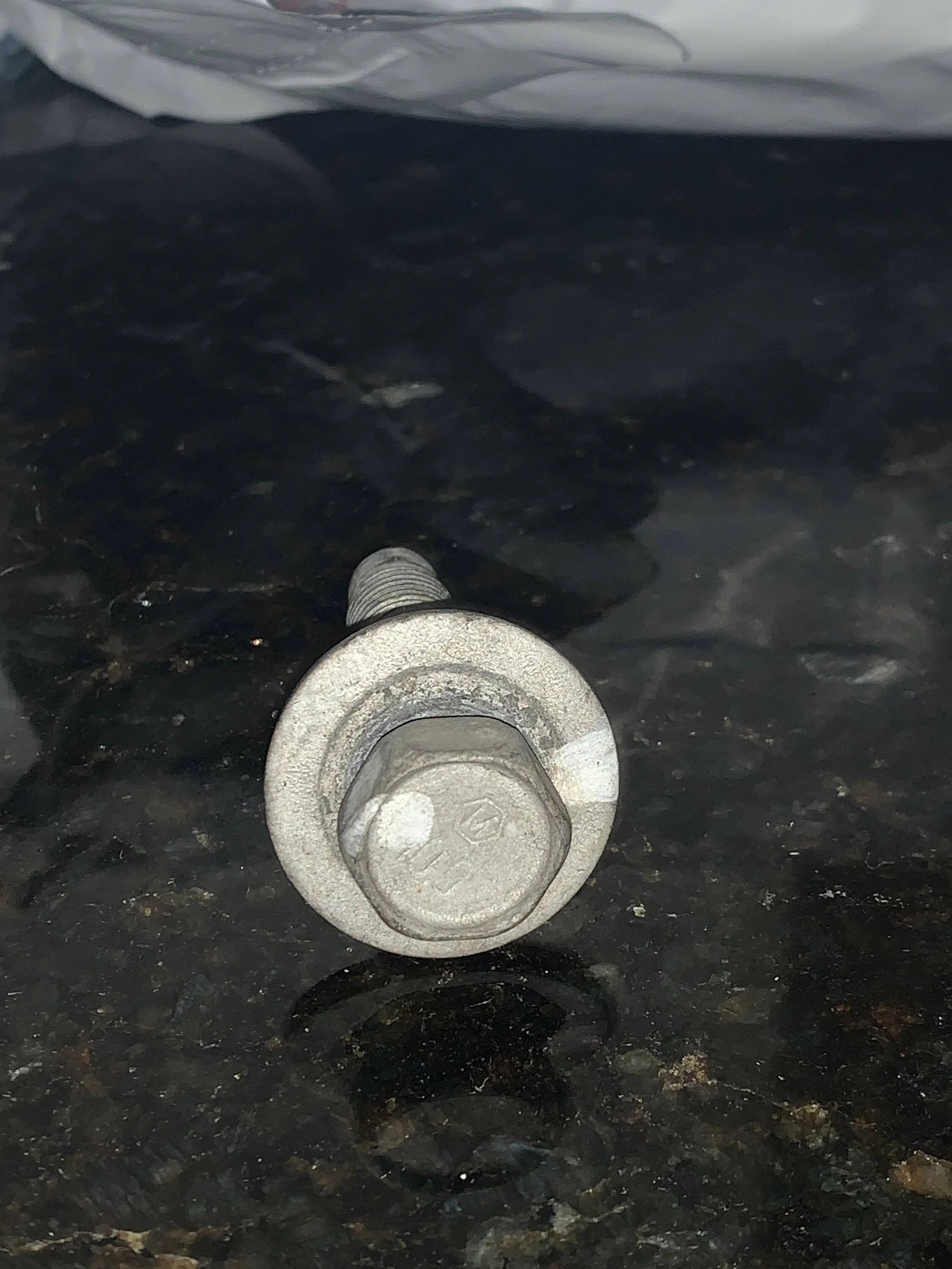 Jeep Gladiator Missing bolt 1D4CC0AE-EBFC-48A7-9460-D52494C8FCB6