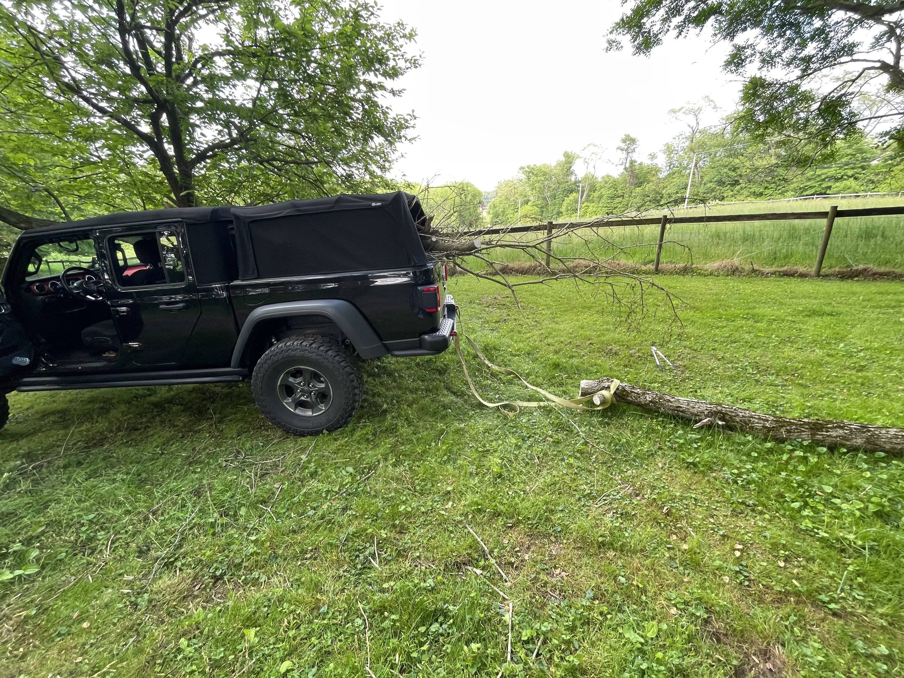 Jeep Gladiator What did you do WITH your Gladiator today? 82A9CF09-16F9-4E35-A88D-56E6BC3EE879