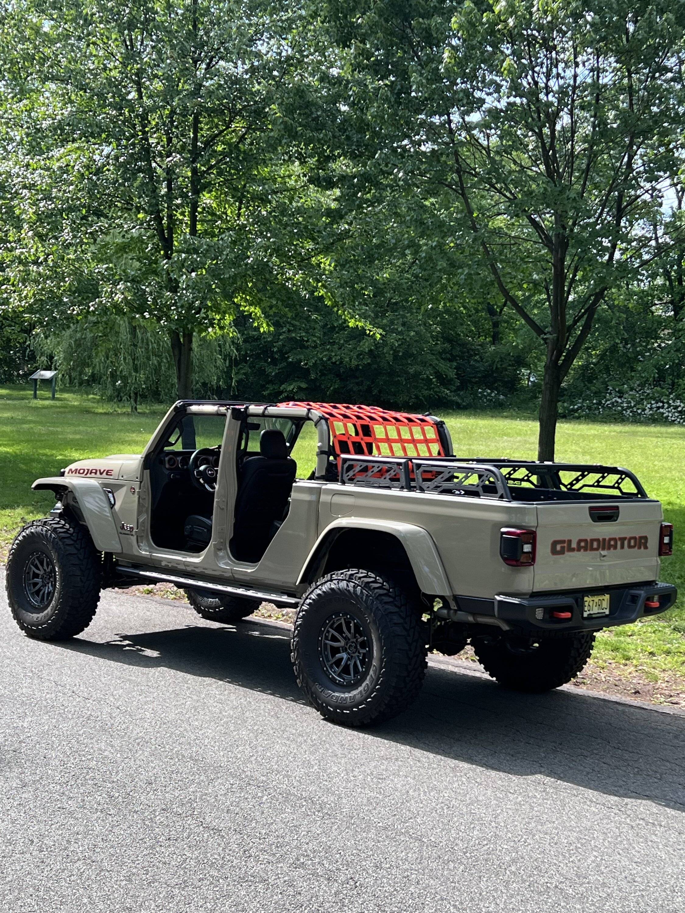 Jeep Gladiator Dirty Dog nets 844E1E48-1089-4BA7-A04D-6ED877B3B613