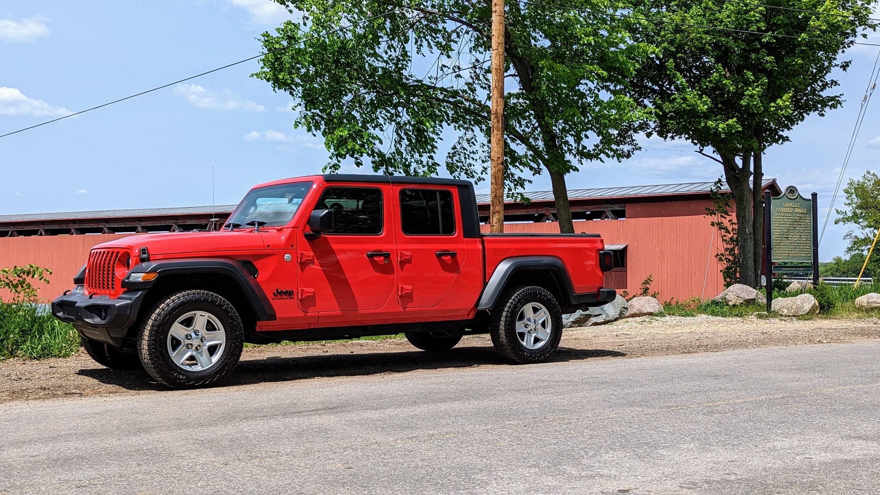 Jeep Gladiator Took Delivery of Your JT? Sign in Here! PXL_20230521_183609532.PORTRAIT.ORIGINAL