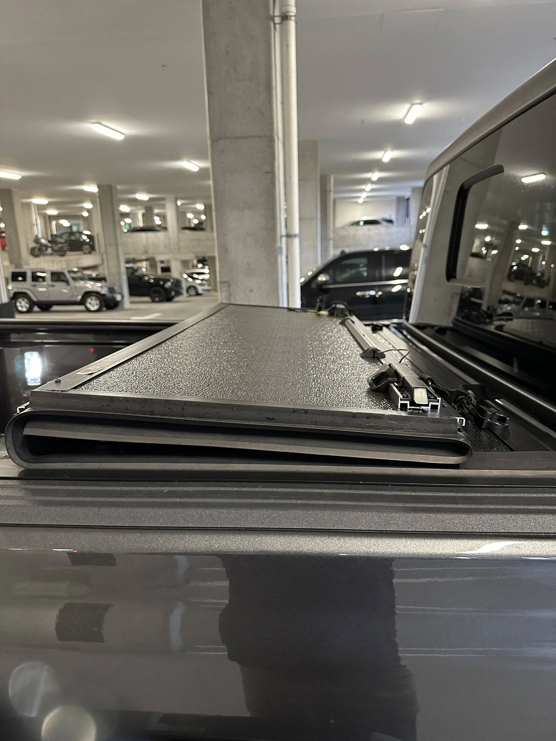 Jeep Gladiator Takeoff Bed with Rubicon Steel Bumper, Oracle Tail Lights, Tri-Fold Hard Tonneau Cover, Rugged Ridge Swing case 55C22B17-7EED-4946-959B-45BC29DAC4A2