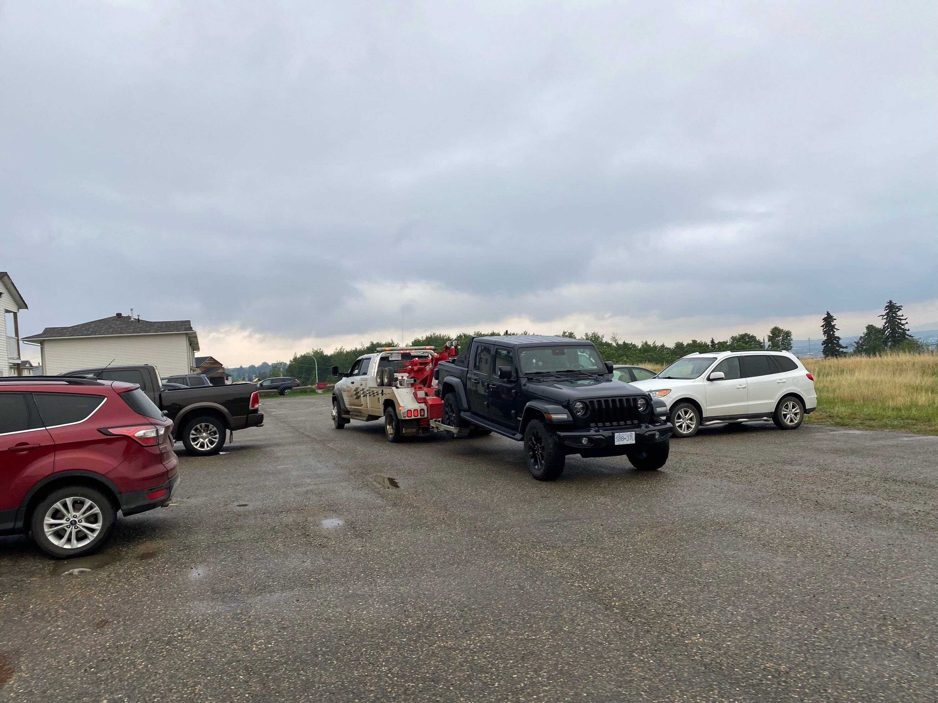 Tow1.jpg