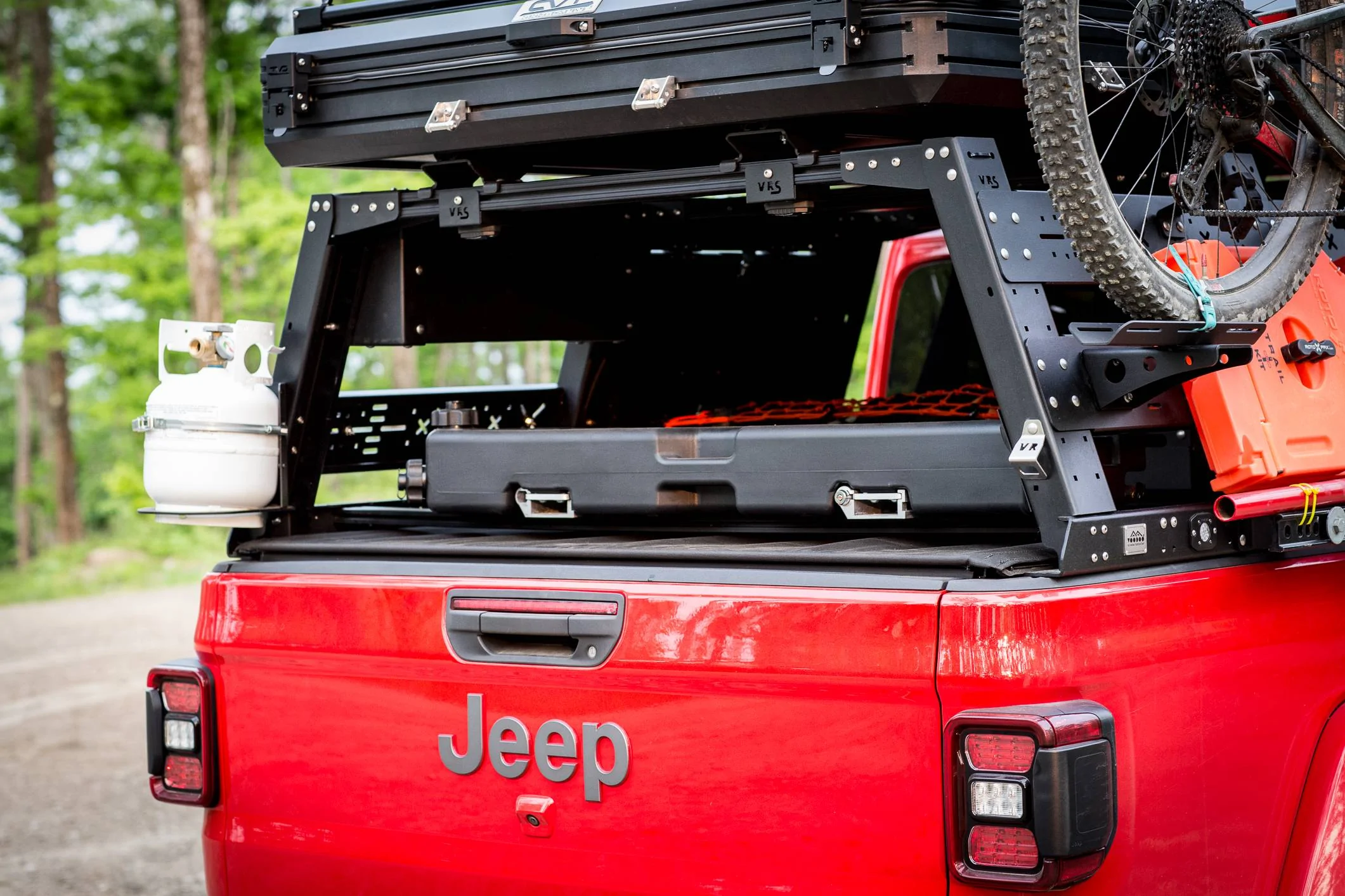 Jeep Gladiator Brand New VRS Bed Rack System by KB Voodoo! (photo heavy) Gladiator 22 inch VRS -1