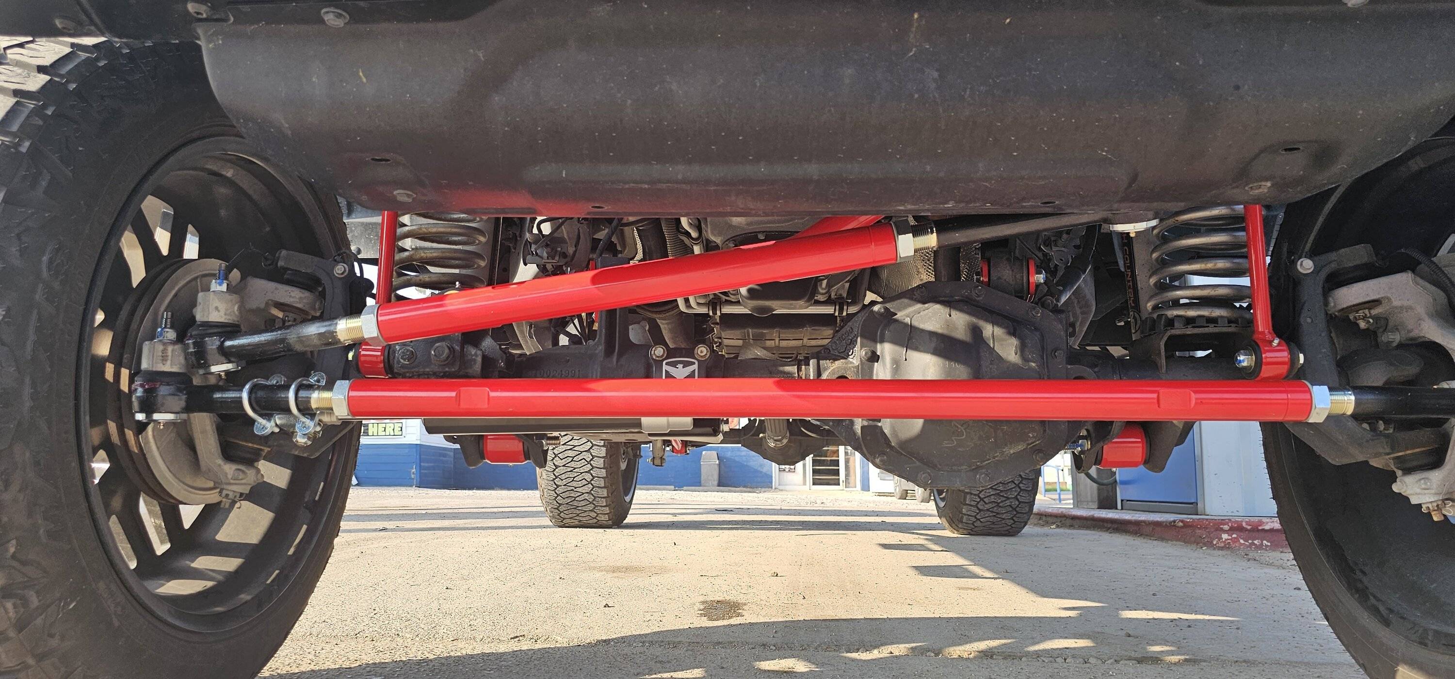 Jeep Gladiator Issue with ride quality on 24x14 wheels paired with 6" lift 1684948059083
