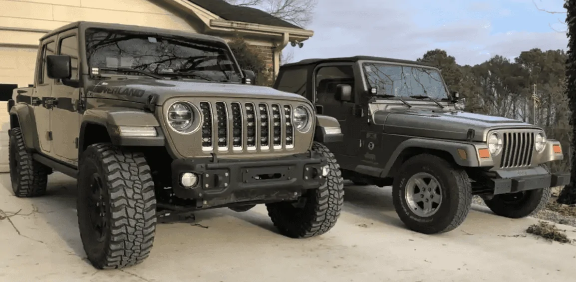 Jeep Gladiator Buying New 22/23 Which Is Best For Simple Mods 1685029170309