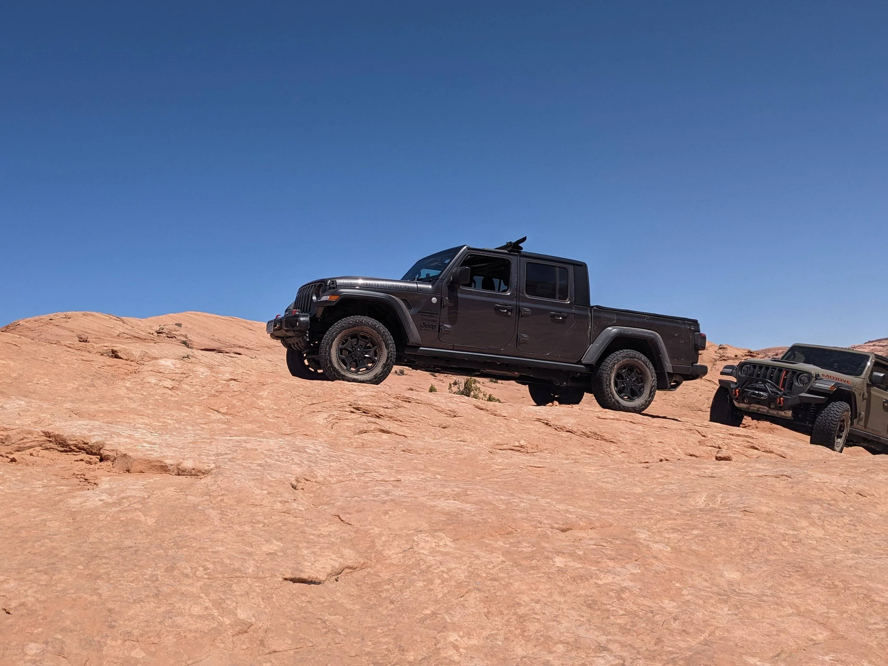 Jeep Gladiator Below Invoice Discussion @ Motor Inn of Spirit Lake PXL_20230423_182510260