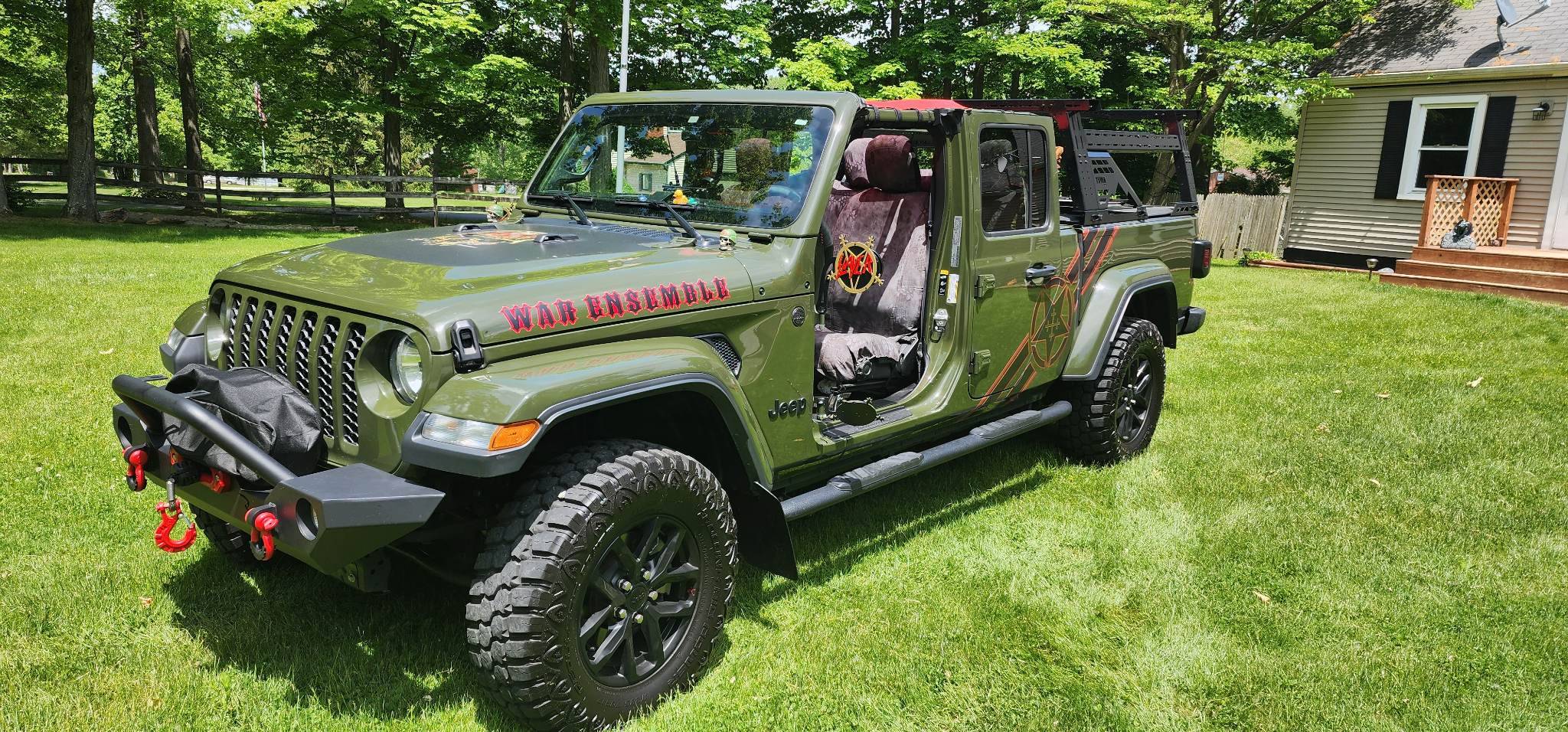 Jeep Gladiator Custom Slayer Foot pegs and door off mirrors mirror view