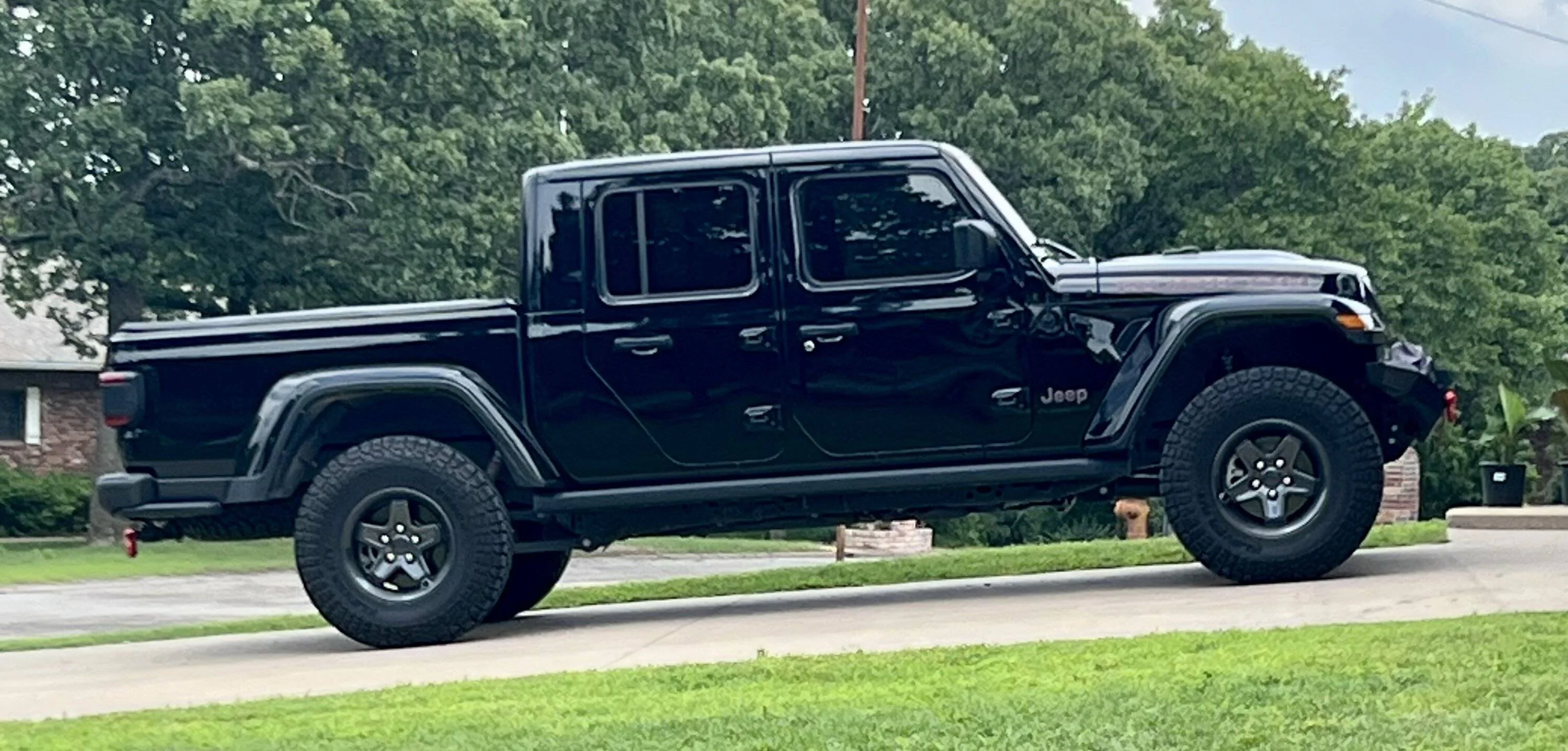 Jeep Gladiator 35" Wheel & Tire Combos - Let's see 'em! IMG_3230