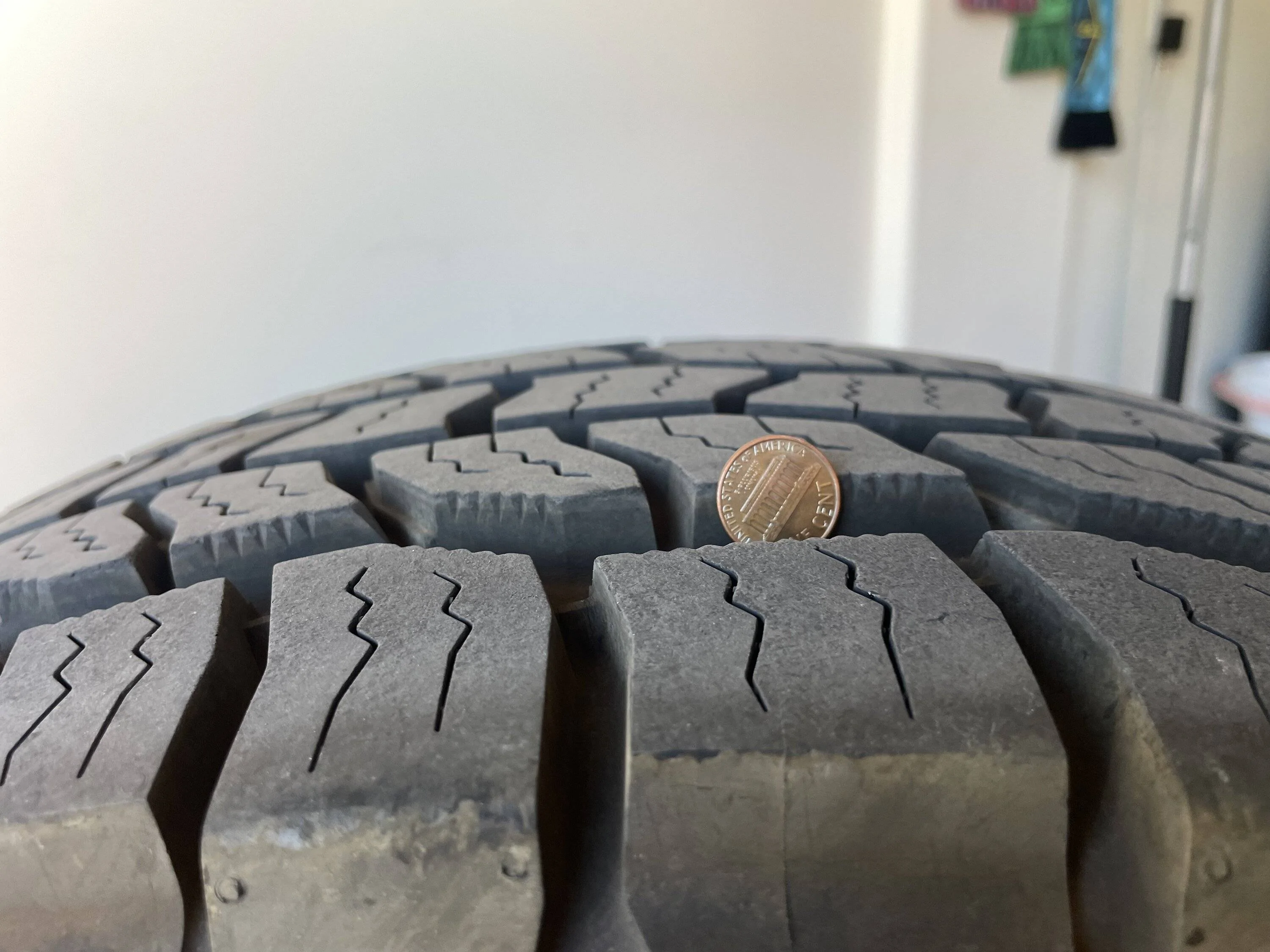 Jeep Gladiator Overland wheels with Cooper Discoverer AT3 XLT 295/70/18 asking $800 (obo) IMG_8979