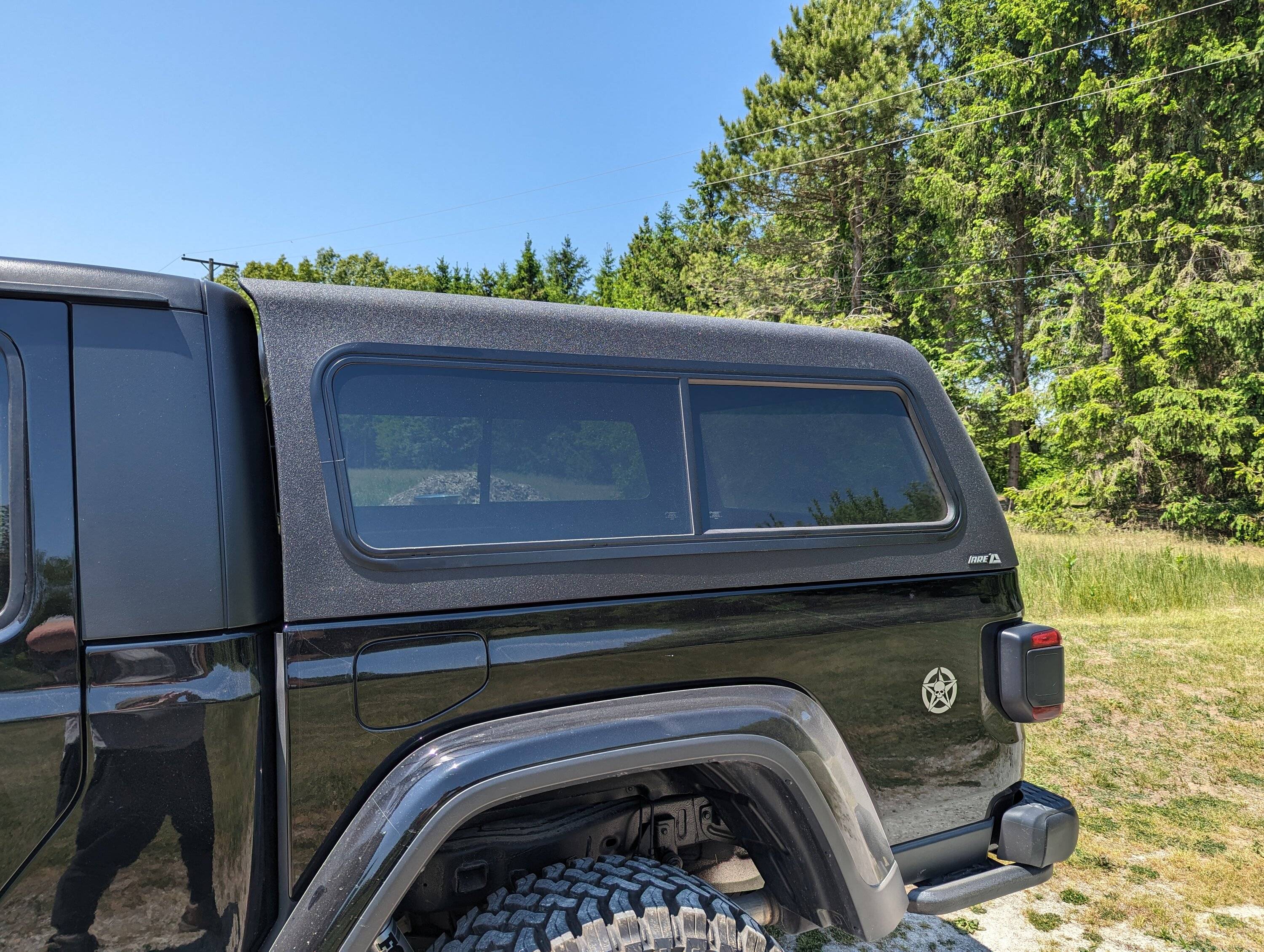 Jeep Gladiator ARE CX Classic Topper  $1800.00 PXL_20230530_170440425