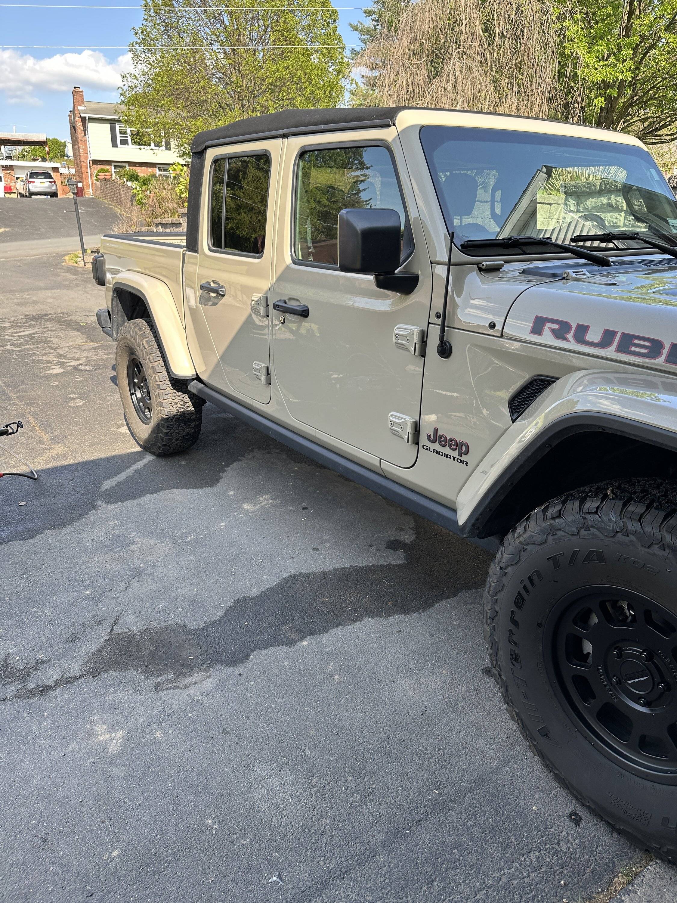 Jeep Gladiator Bead lock or not? F465A298-3BAA-4085-9F65-69BF24D16E62