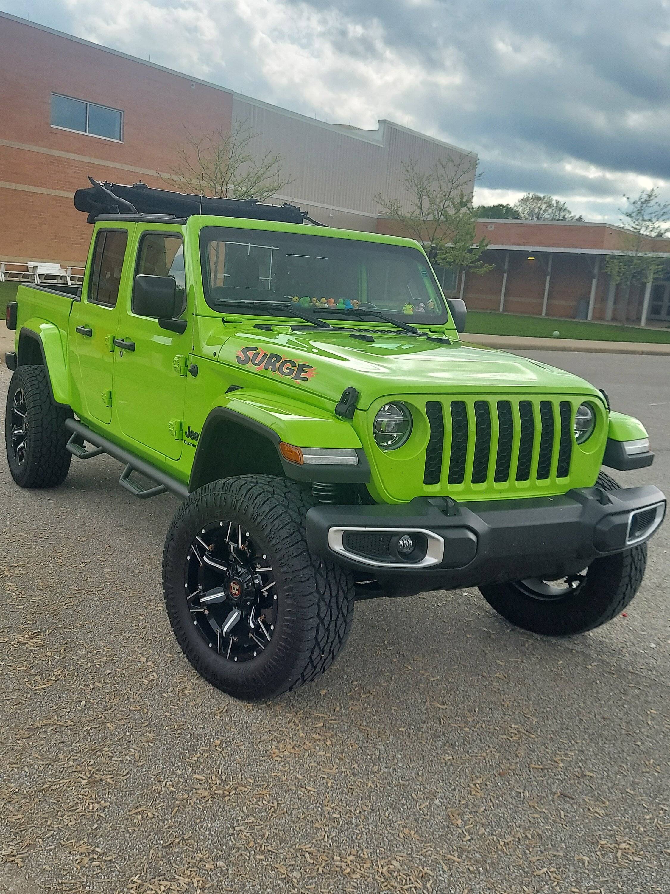 Jeep Gladiator New here. Question about tazer/check engine light 20230507_172233