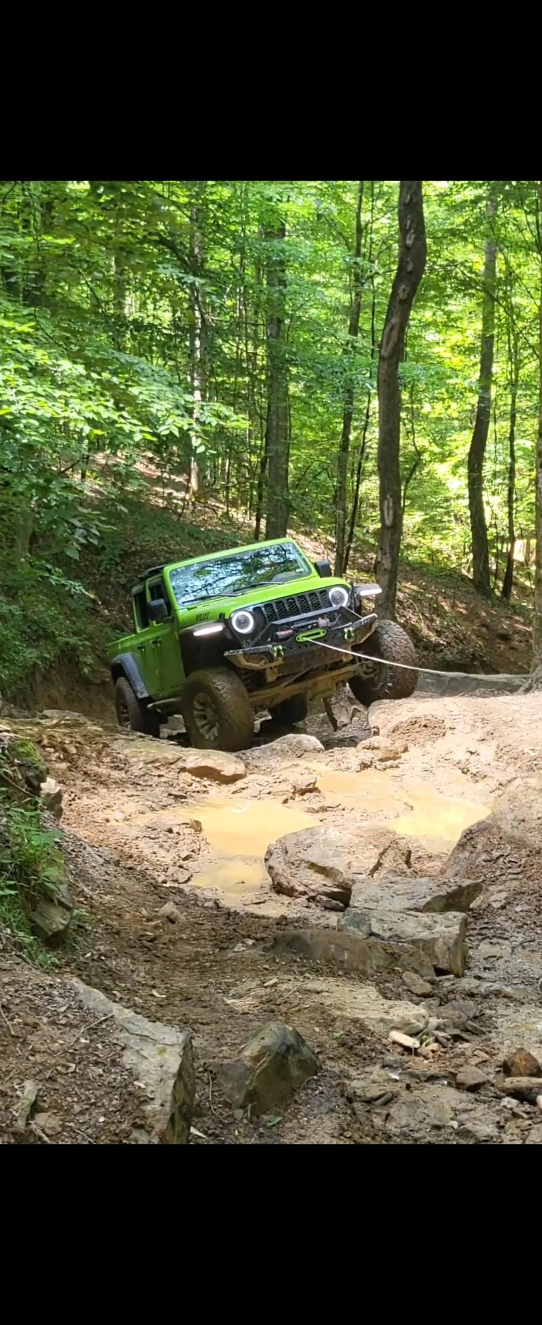 Jeep Gladiator Hard Day of Wheeling Screenshot_20230530_193950_Gallery