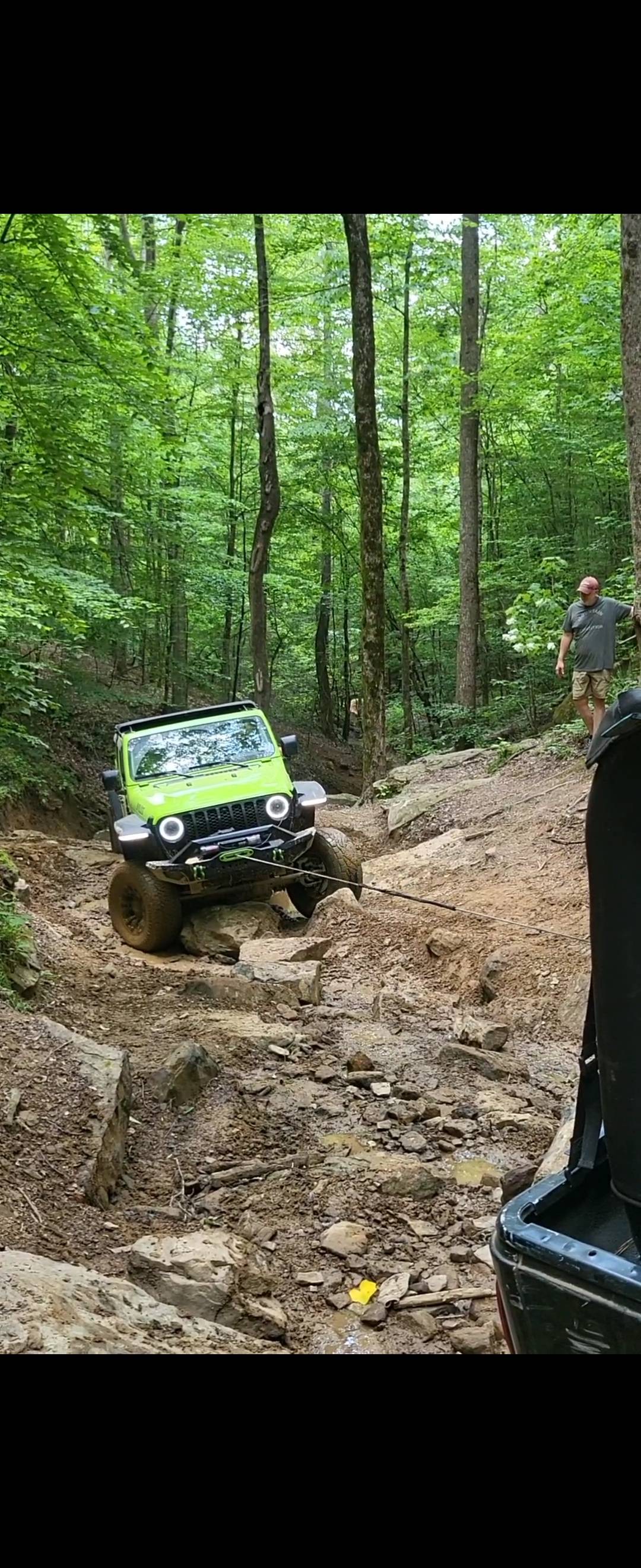 Jeep Gladiator Hard Day of Wheeling Screenshot_20230530_193840_Gallery