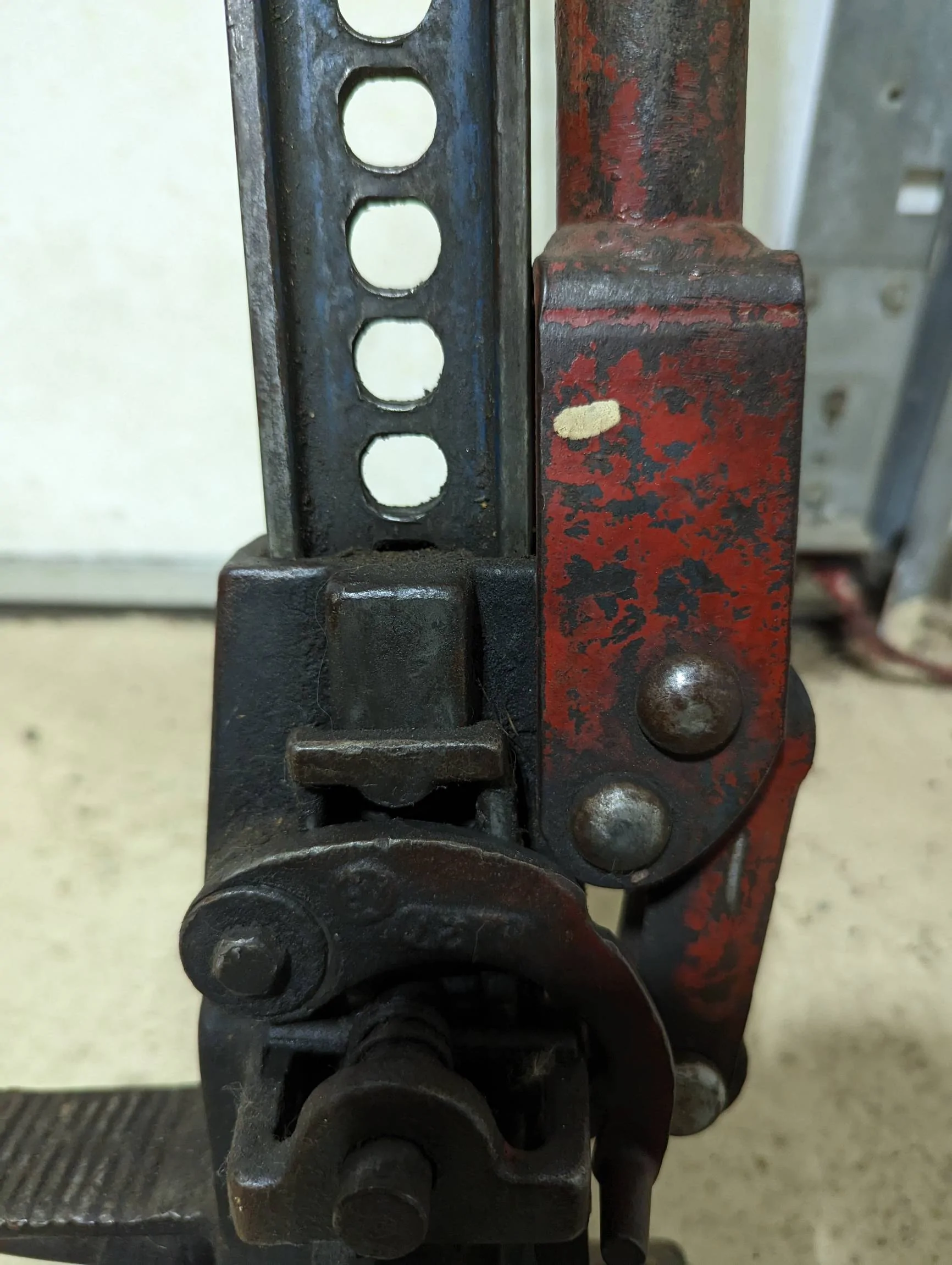 Jeep Gladiator Stupid Additions that you will never use effectively and/or also are dangerous. PXL_20230529_213753477