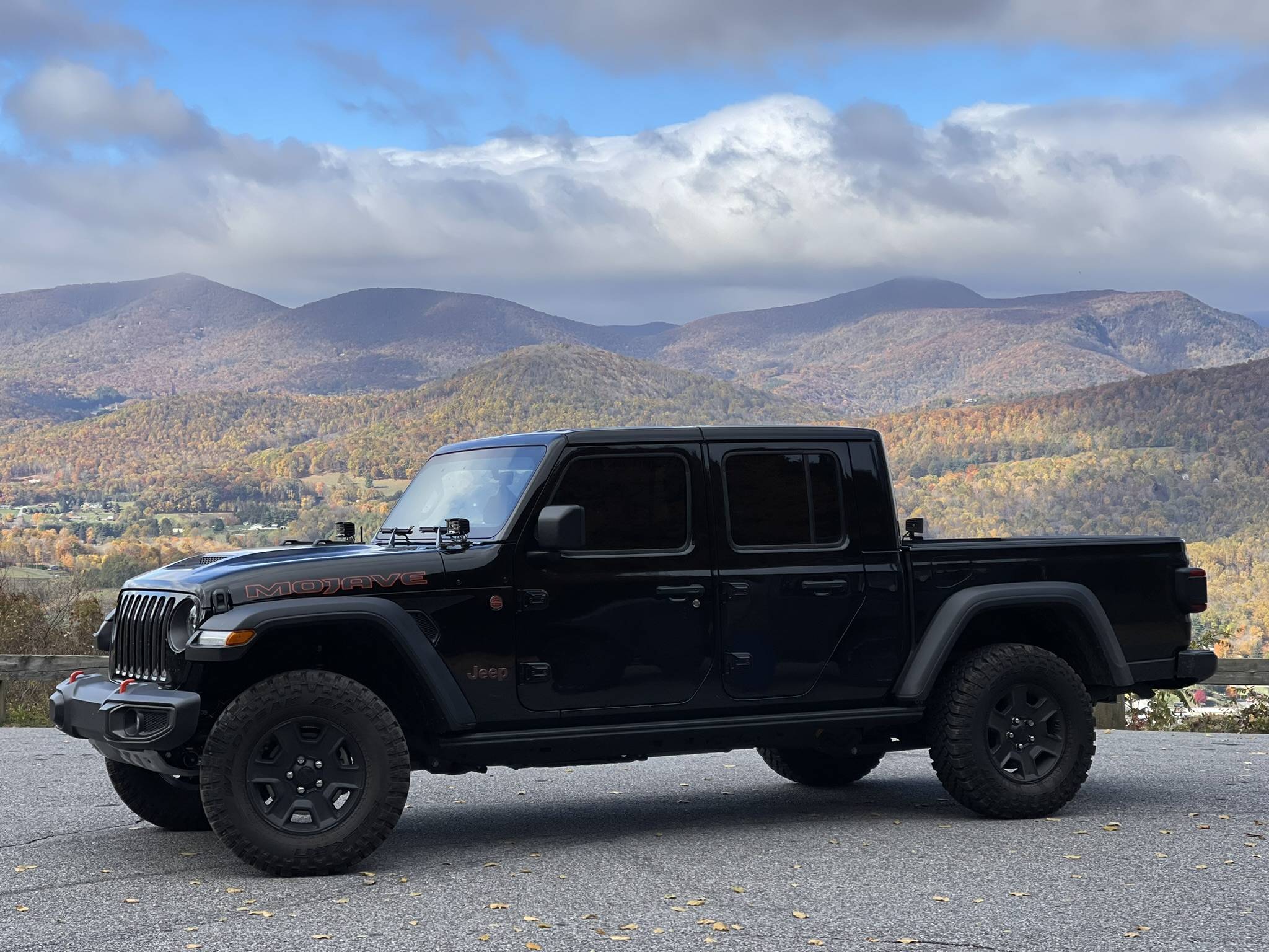 Jeep Gladiator NC Jeeps 9E4E1C8E-AD51-4779-BFE8-C6BBE7A5D7C3