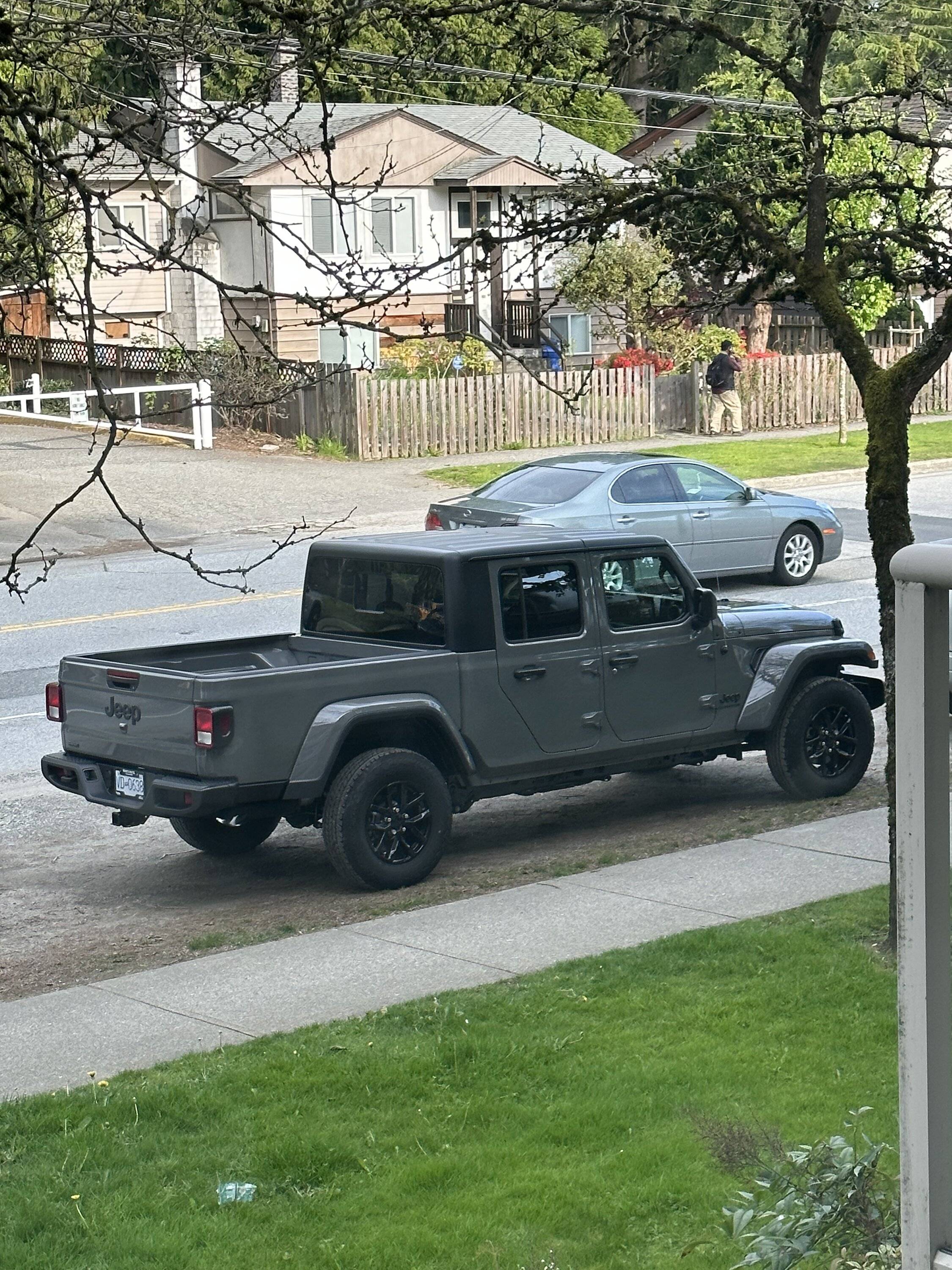 Jeep Gladiator STING GRAY Gladiator JT Club IMG_1619