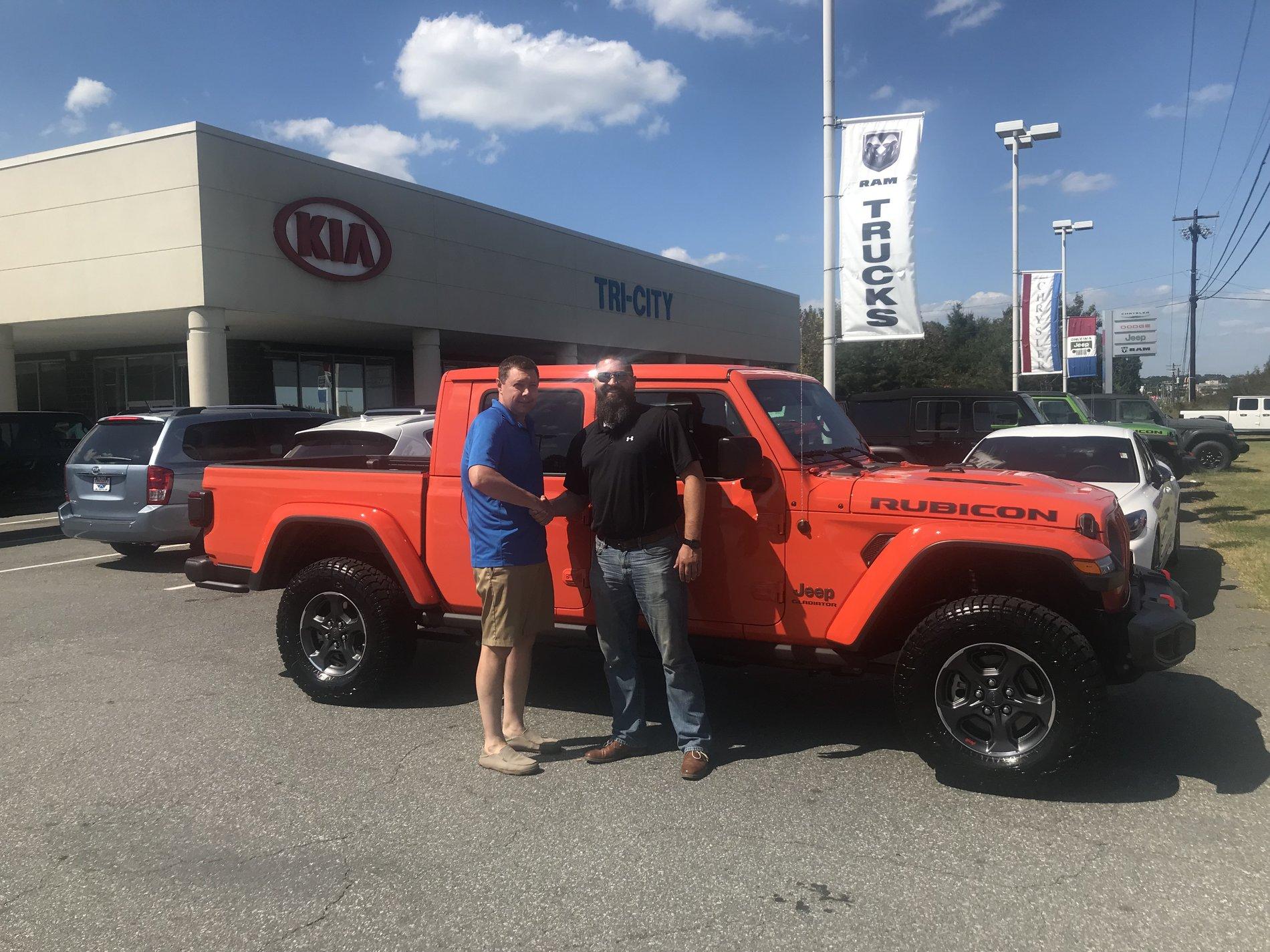 Jeep Gladiator Who Purchased From Travis@TriCityJeep? 1E98810E-BC99-473D-B5E6-80F4D744EF49