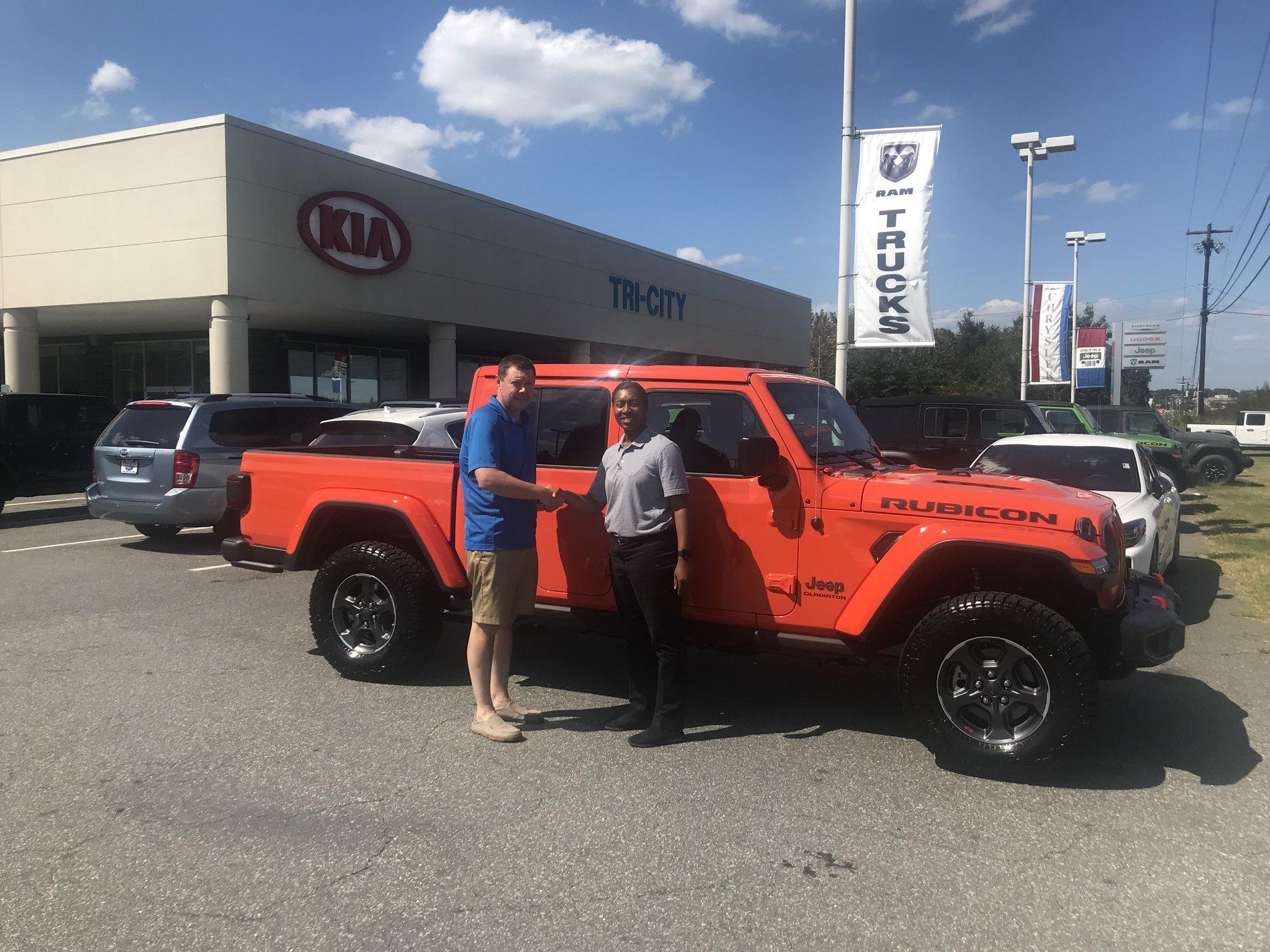Jeep Gladiator Who Purchased From Travis@TriCityJeep? D90B808F-726F-4515-A4C0-58F6B5FD121F