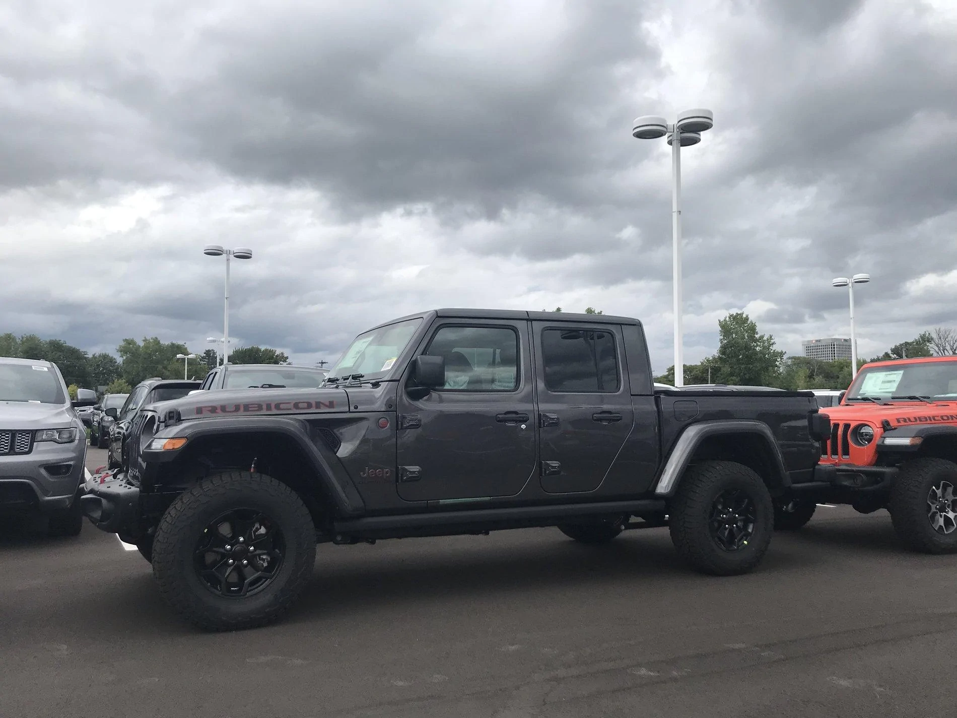 Jeep Gladiator First Granite Crystal VIN# Post Here C715345E-BCAC-4BA4-9290-5BB5E45FB03C
