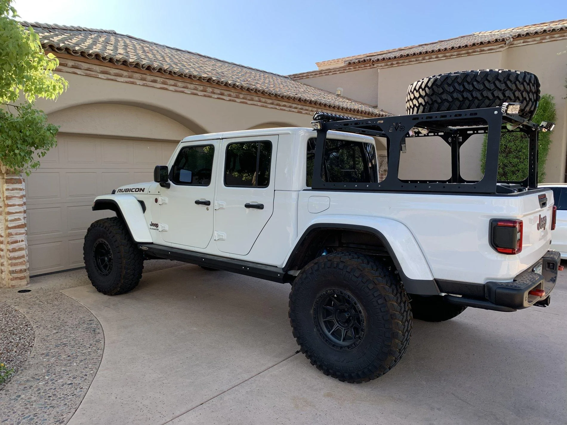 Jeep Gladiator Storm Trooper coming along 87B34F5B-179A-4B38-89F4-E576E4A43902