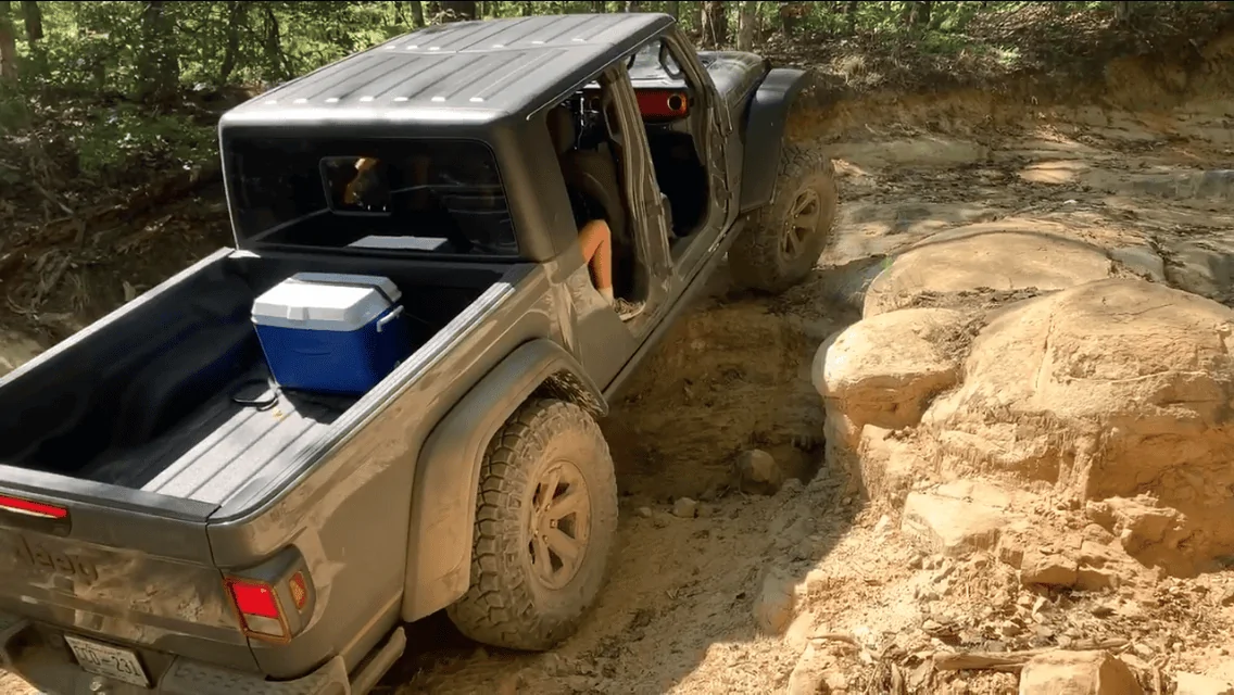 Jeep Gladiator Renegade’s Sting gray Rubicon Build 37FC47F7-B33C-485E-911E-329DBF554950