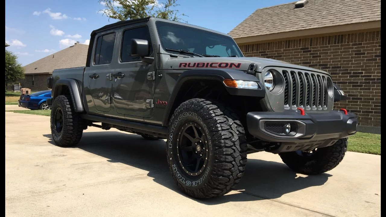 Jeep Gladiator 35's and NO LIFT GLADIATOR 10