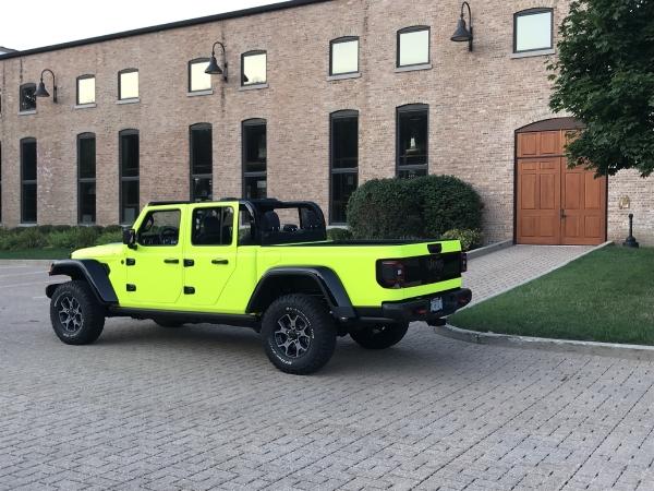 Jeep Gladiator Neon Gladiator & Mojito Jeep image?format=raw&type=img&id=8751
