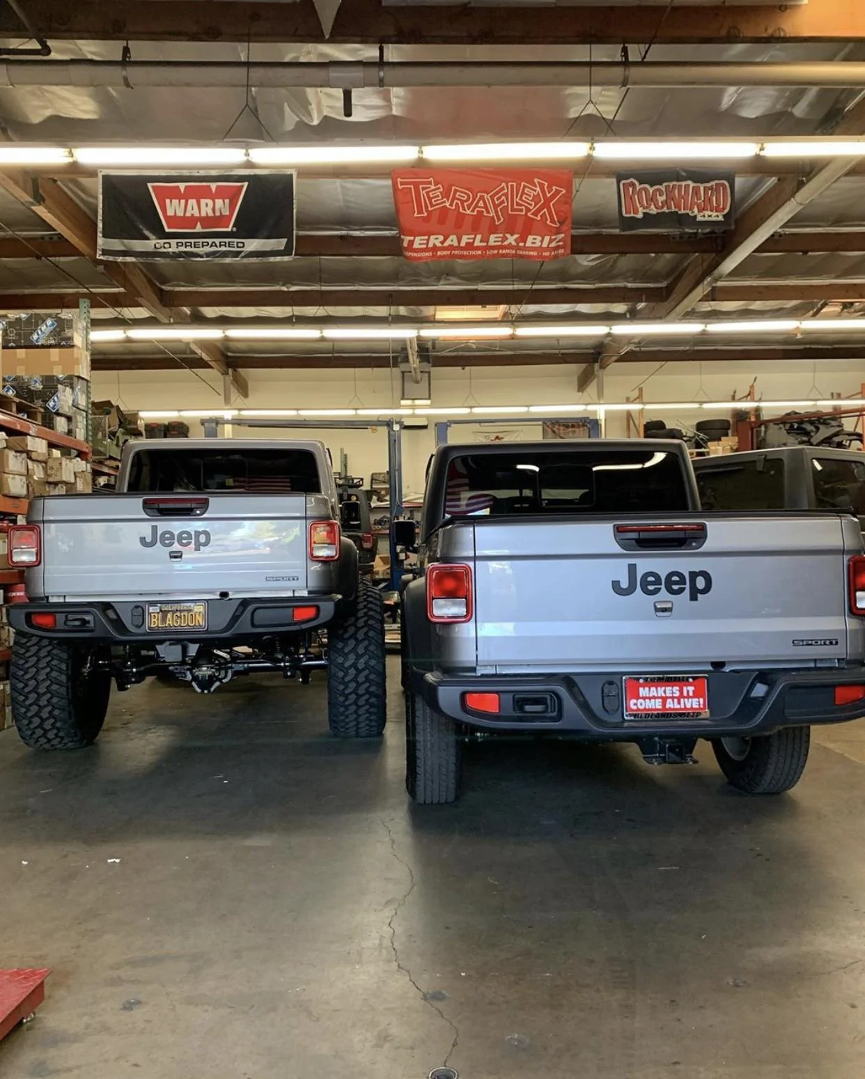 Jeep Gladiator BILLET SILVER Gladiator JT Club 08FBEEFD-2BF8-4B11-ADD2-92F83BD07A3C
