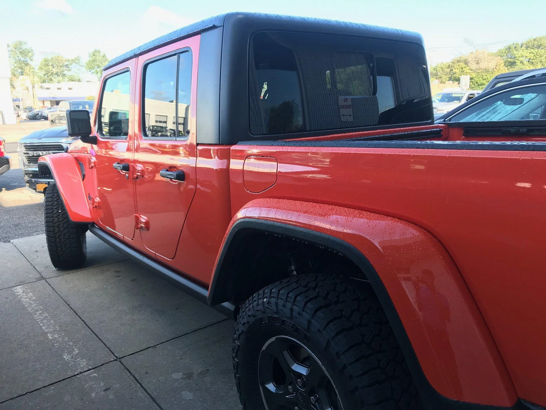 Jeep Gladiator PUNK'N Gladiator JT Club 890EA8E3-1FD0-41CD-8203-94BD209A98D7