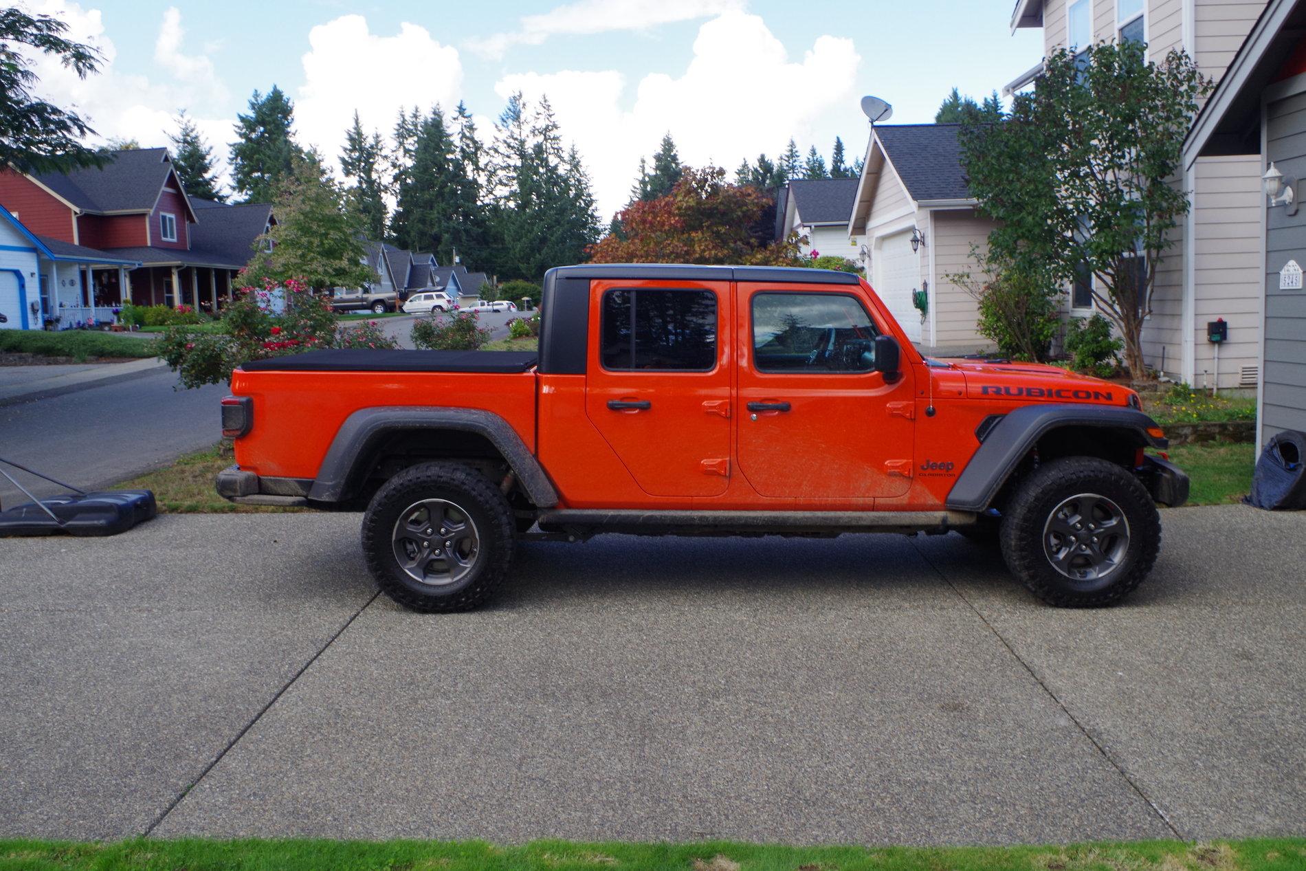 Jeep Gladiator Punk'n owner's unite! ACCC7060.JPG