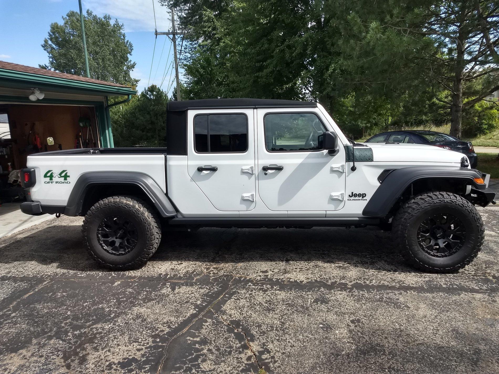 Jeep Gladiator First time Jeep buyer and need some help picking options IMG_20190831_150146067_HDR