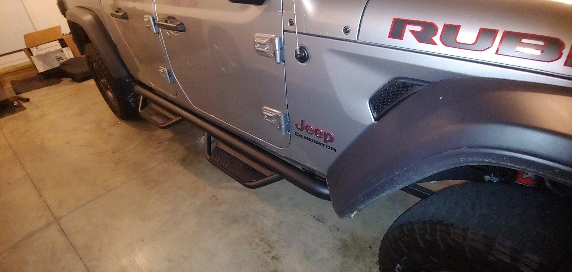 Jeep Gladiator Kid friendly step bar. 20190910_220129